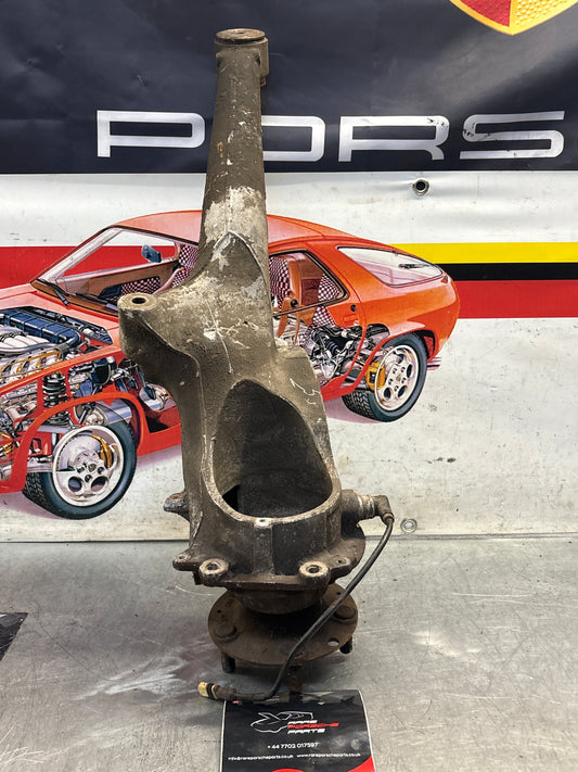 Porsche 944 alloy rear right trailing arm, used 95133151405 / 9513315144R used, with hubs