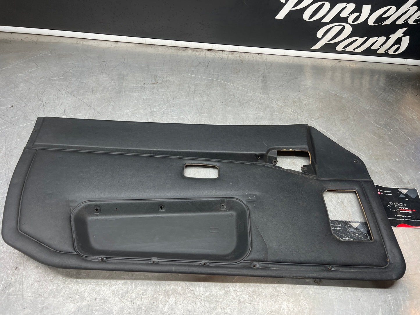 Porsche 944 left black door card for late cars from 85.5 944555017