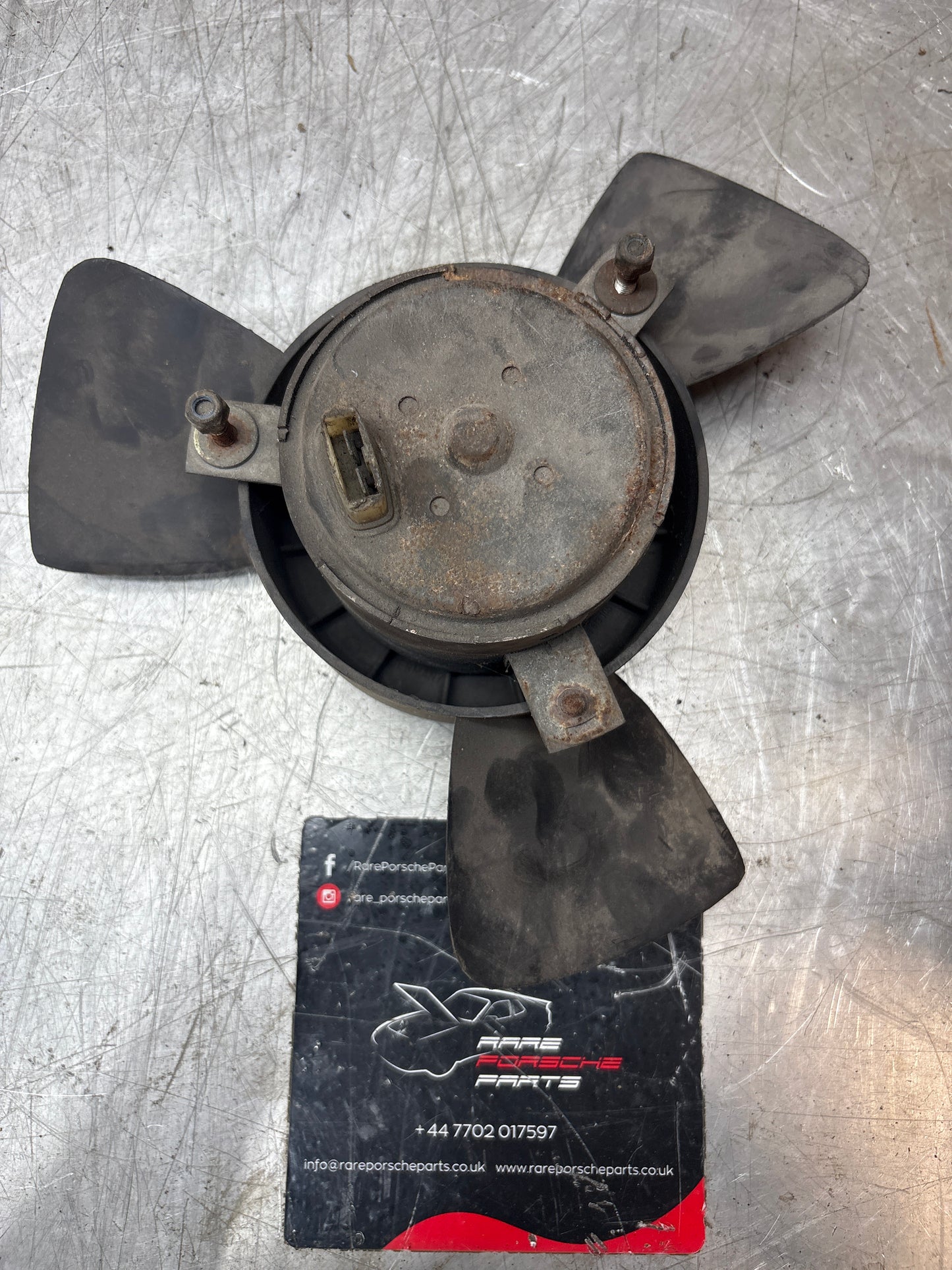 Porsche 924 944 early 3 blade cooling fan, used 94462402101
