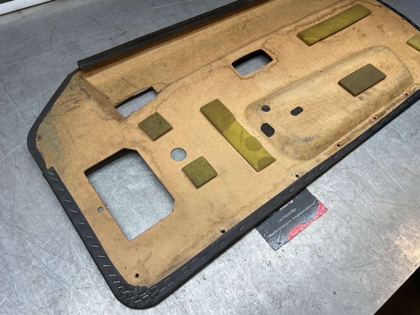 Porsche 944 left black door card for late cars from 85.5 944555017