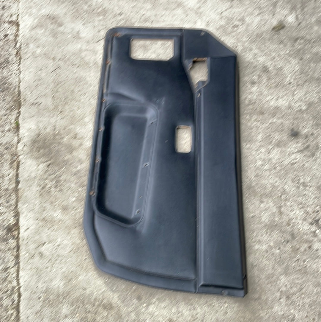 Porsche 944 black right door card from 85.5, used good condition