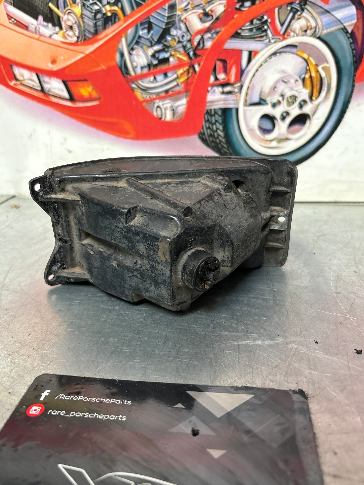 Porsche 924 O/S Front indicator unit, without lense used 477953065A