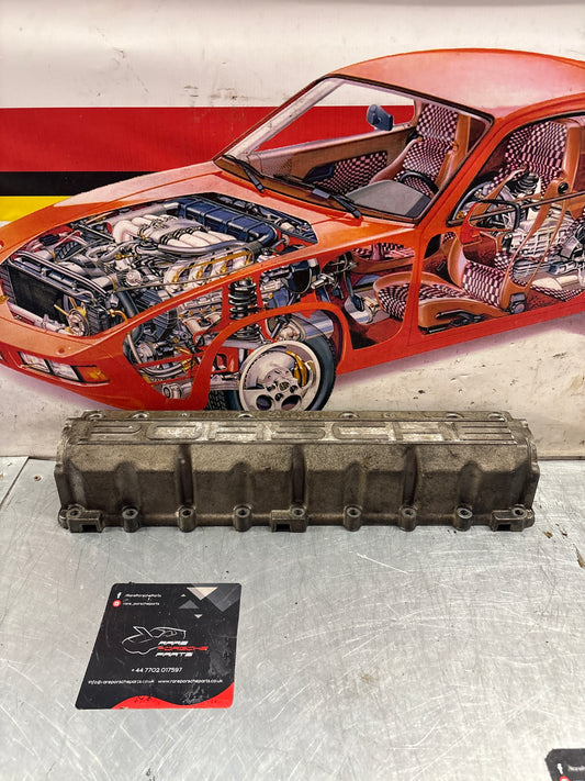 Porsche 924S 944 2.5 camshaft housing 9441052505R