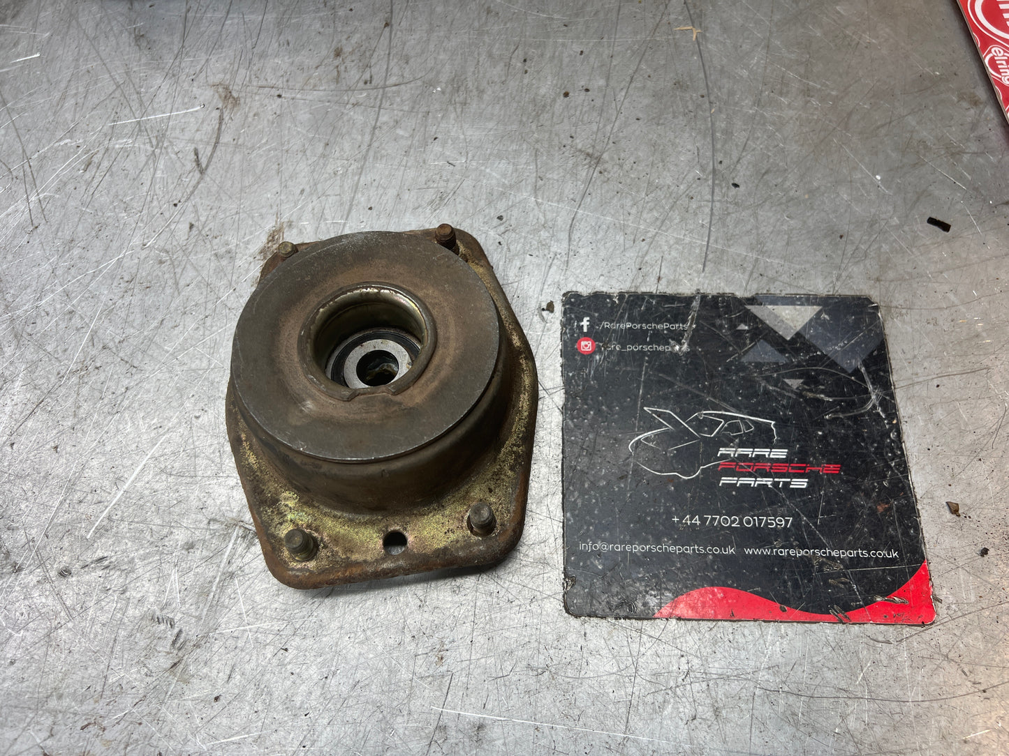 Porsche 944 S2 / turbo / 968 Top Mount Suspension Strut Mounting