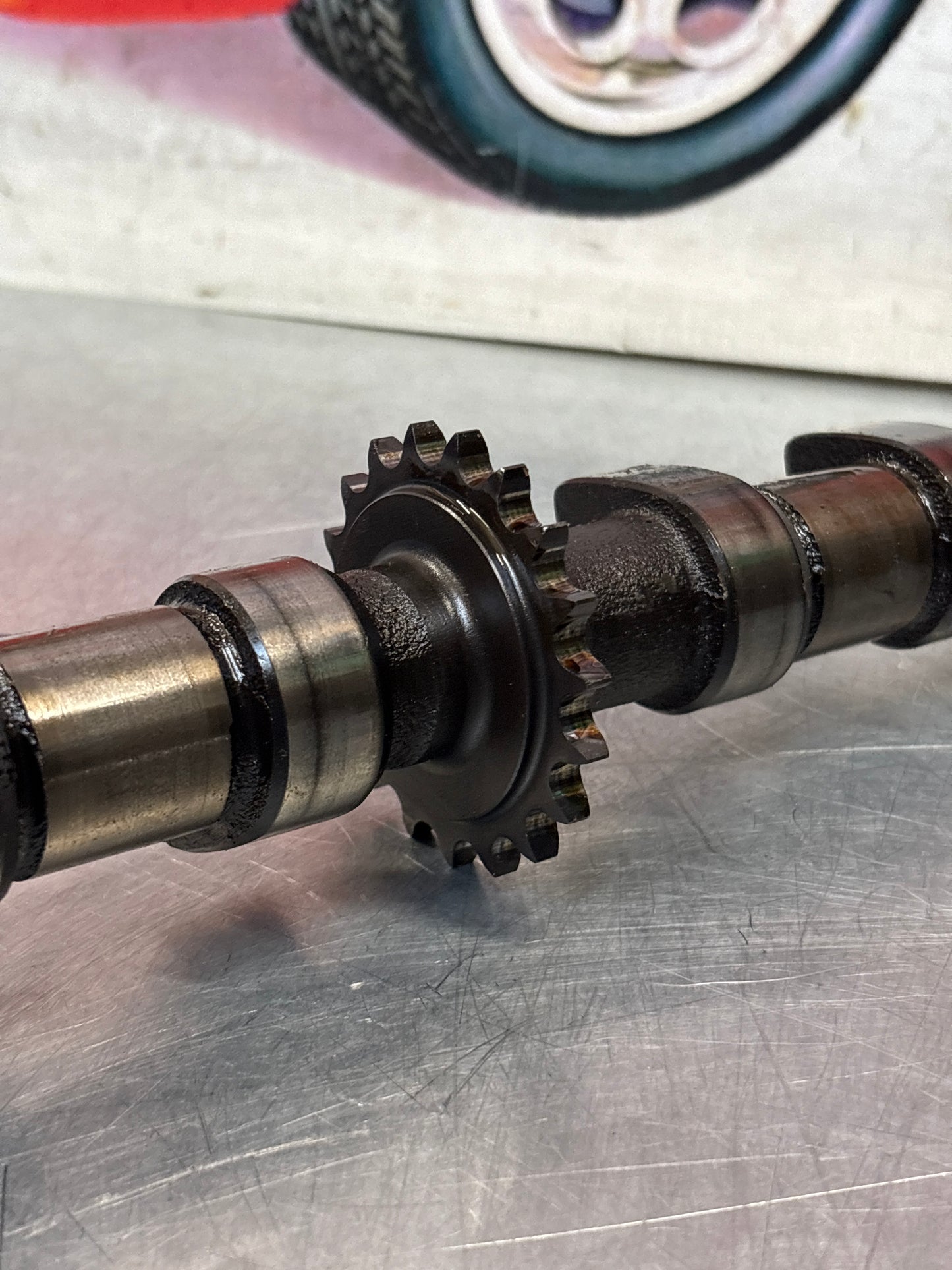 Porsche 928 / 944S2 engine Camshaft, intake side, cylinder 5-8, used 9281052926R / 92810529208