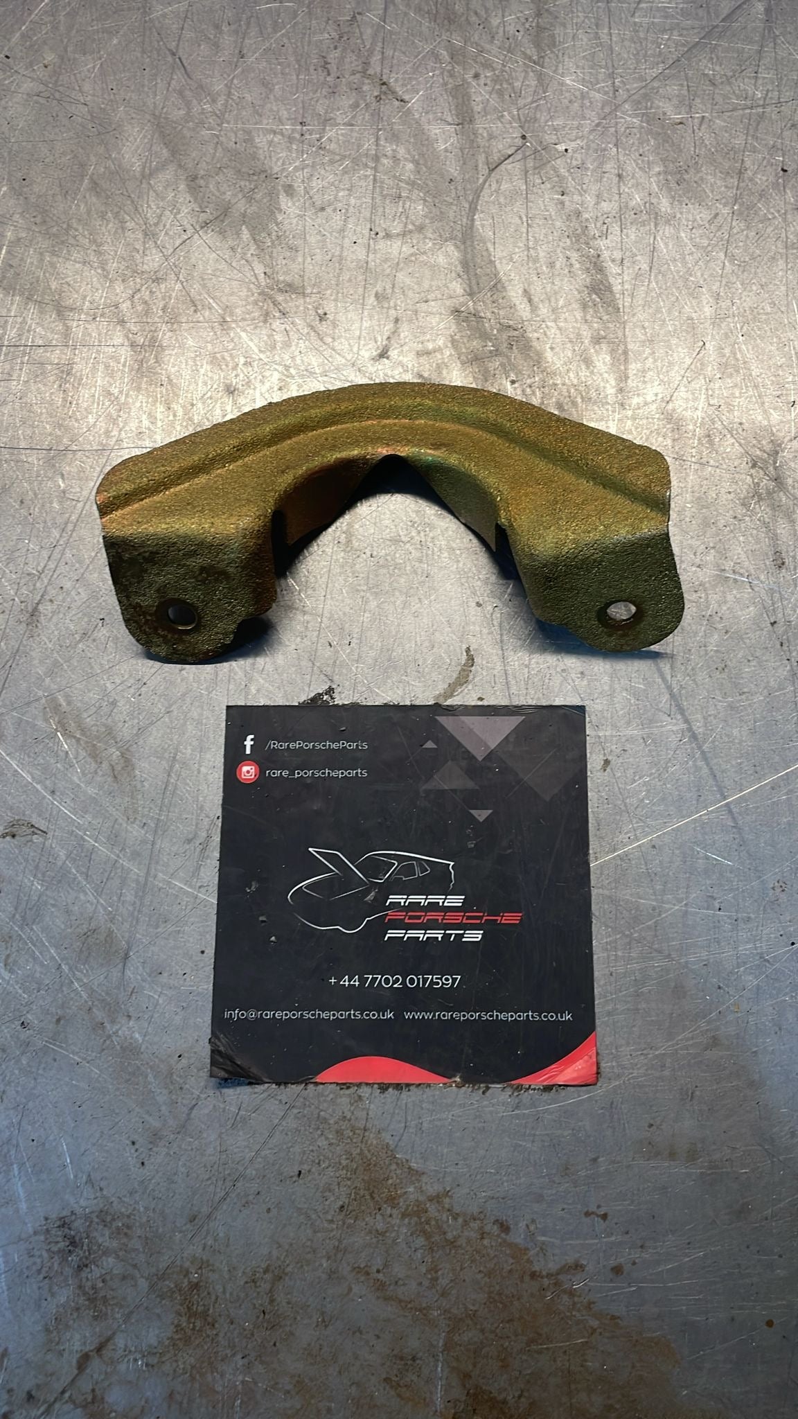 Porsche 924 2.0 80- fuel accumulator bracket, 477209291 refurbished