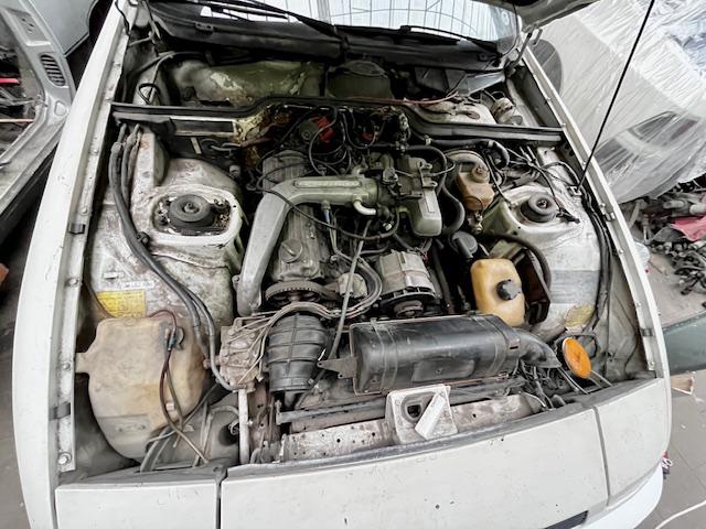 Porsche 924 Turbo, Targa, white, 1981, with Florida title, LHD