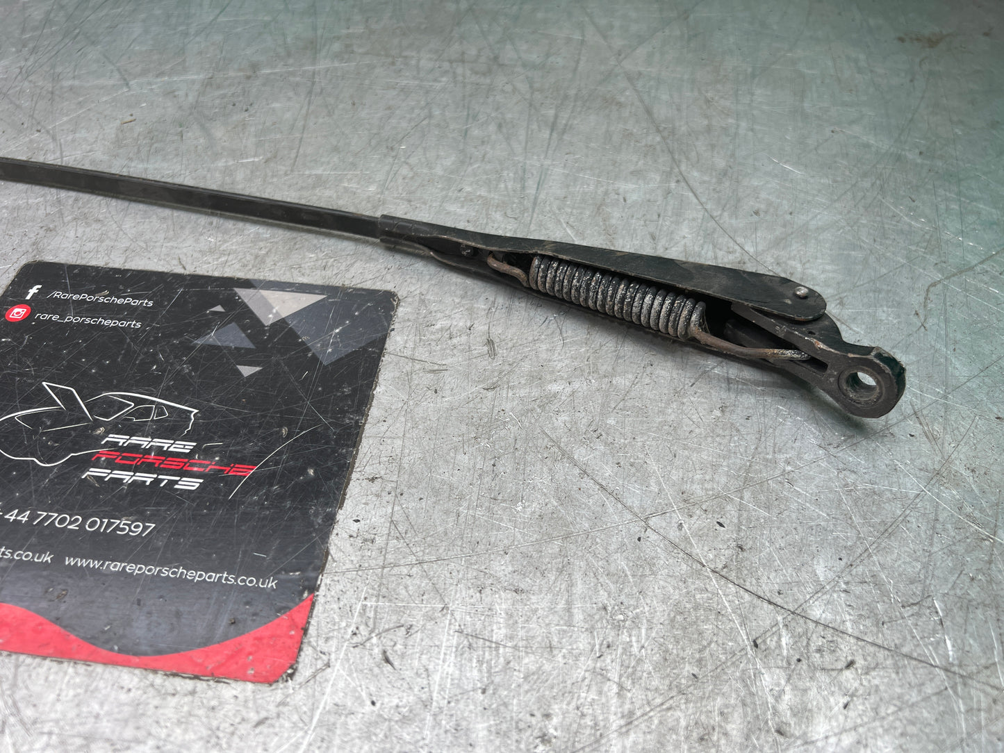 Porsche 924/944 rear wiper arm