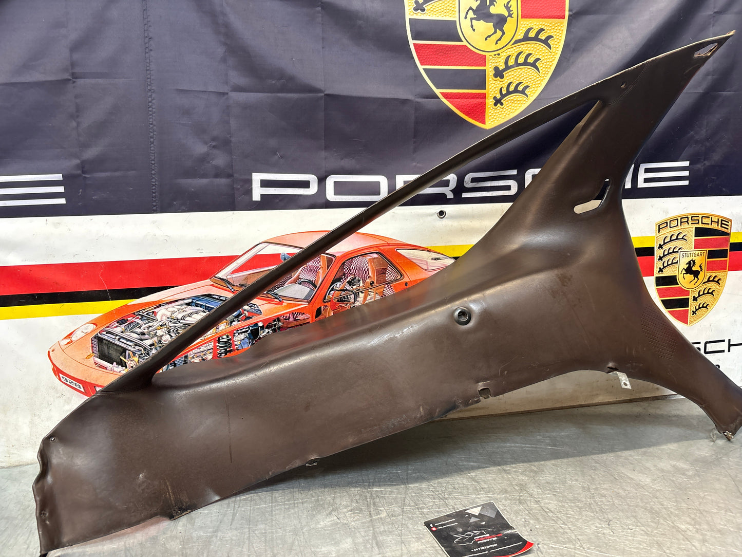 Porsche 928 early left side lower side trim panel, without loudspeaker, brown used 92855502102