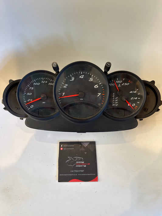 Porsche Boxster 986 Instrument Cluster, unknown mileage 9866411040170C used