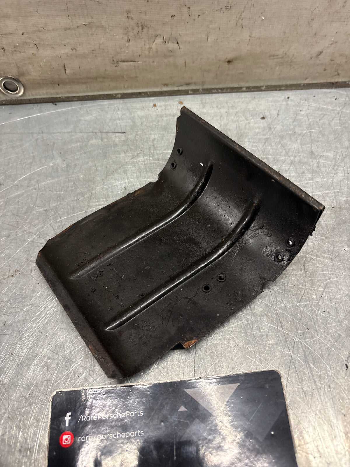 Porschd 914 fan housing flap, used 021119309