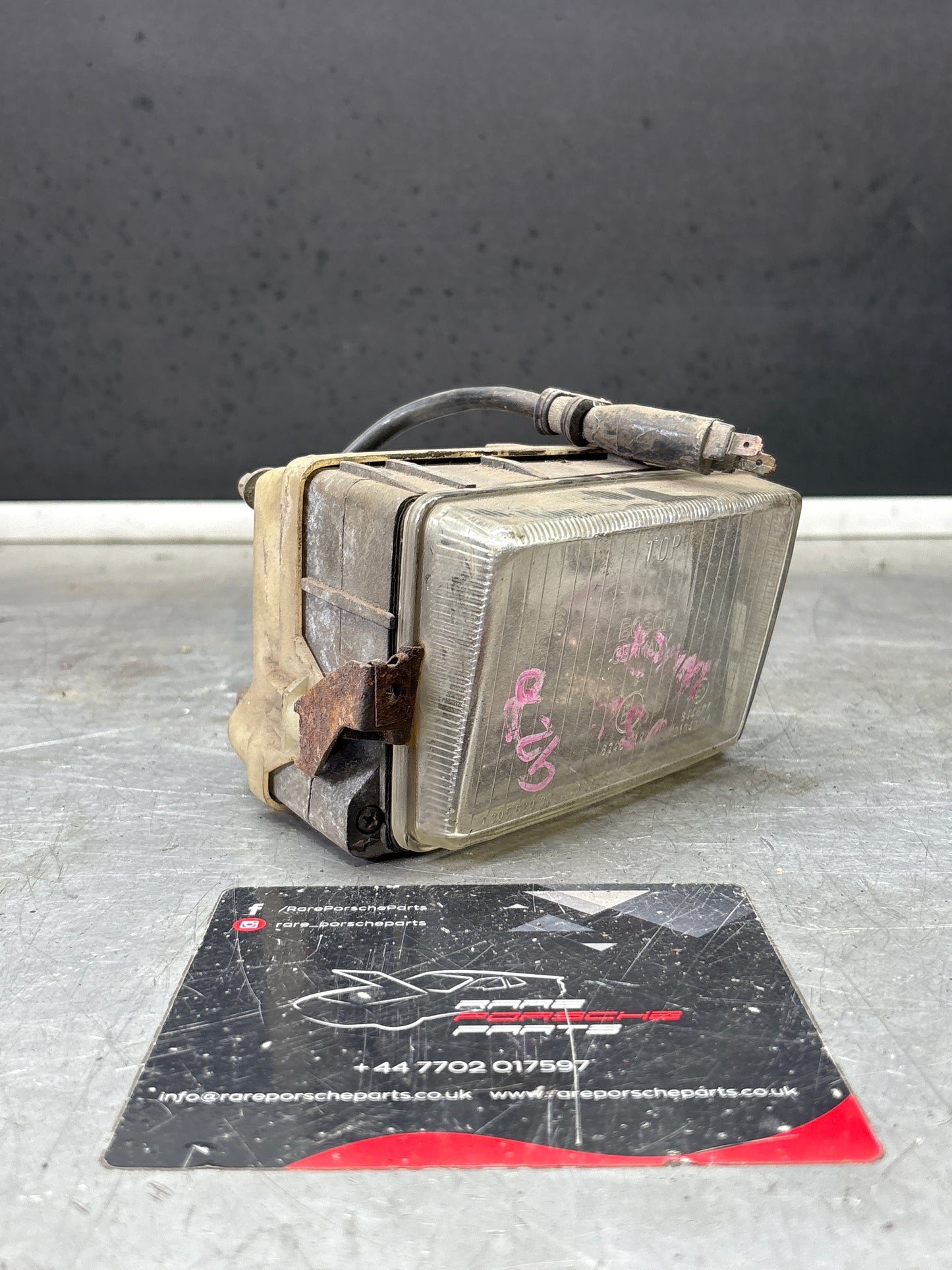 Porsche 928 Bosch headlight high beam, left 0306403001 / 92863141401