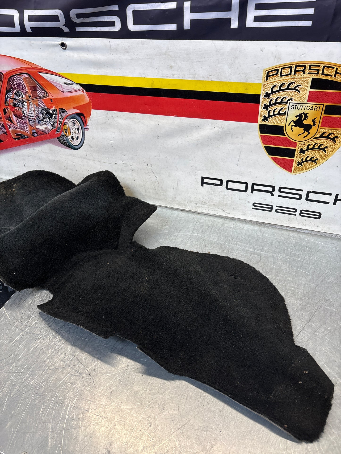 Porsche 924S 944 85.5- side trim panel, right, O/S black 94455508401 used