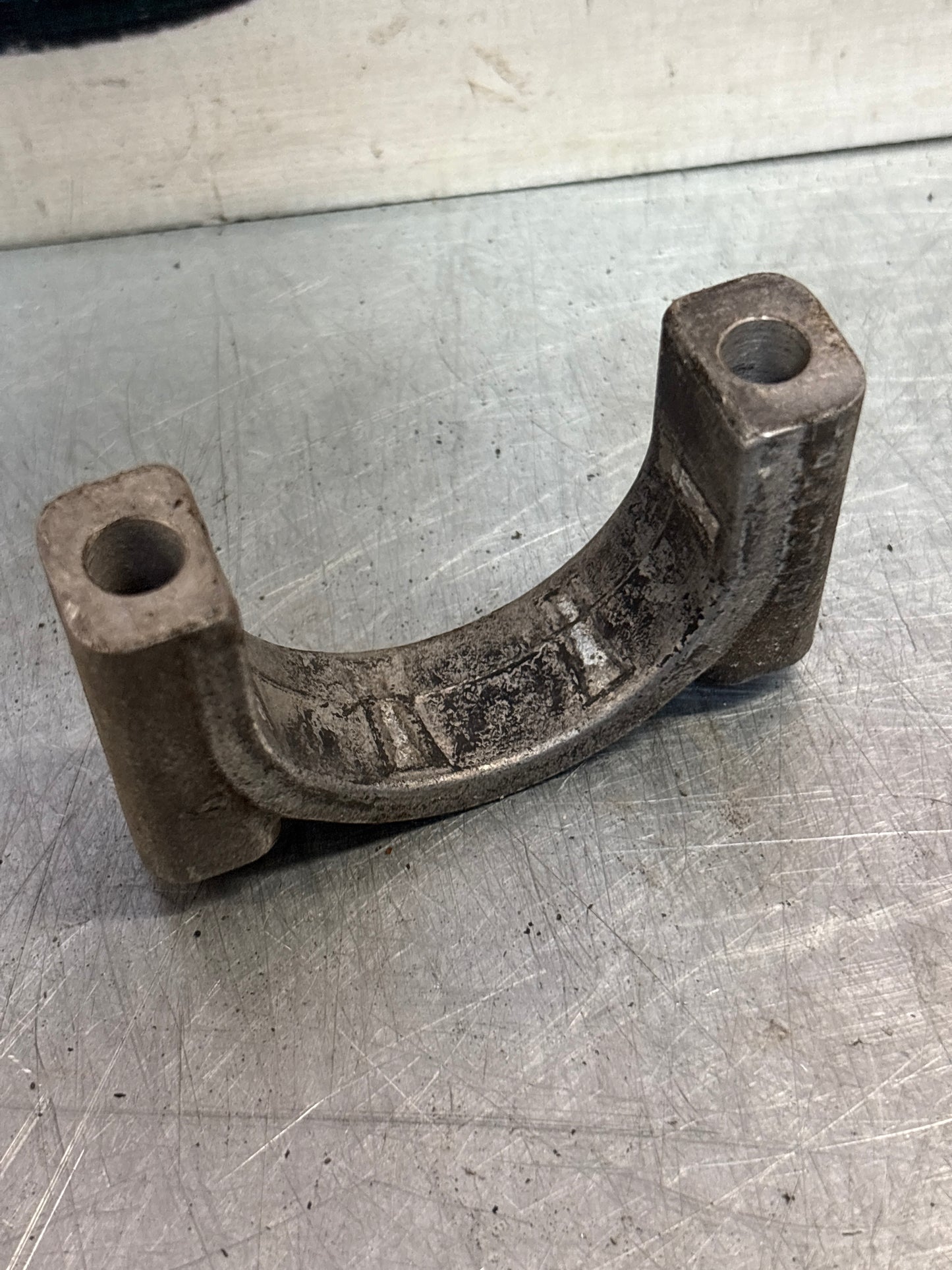 Porsche 944 steering rack clamp, used 94434722301