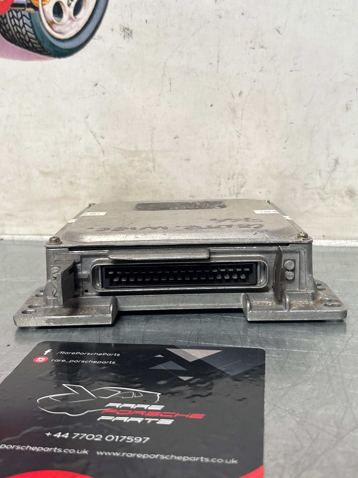 Porsche 944  ECU 94461811102 / 0261200016 used