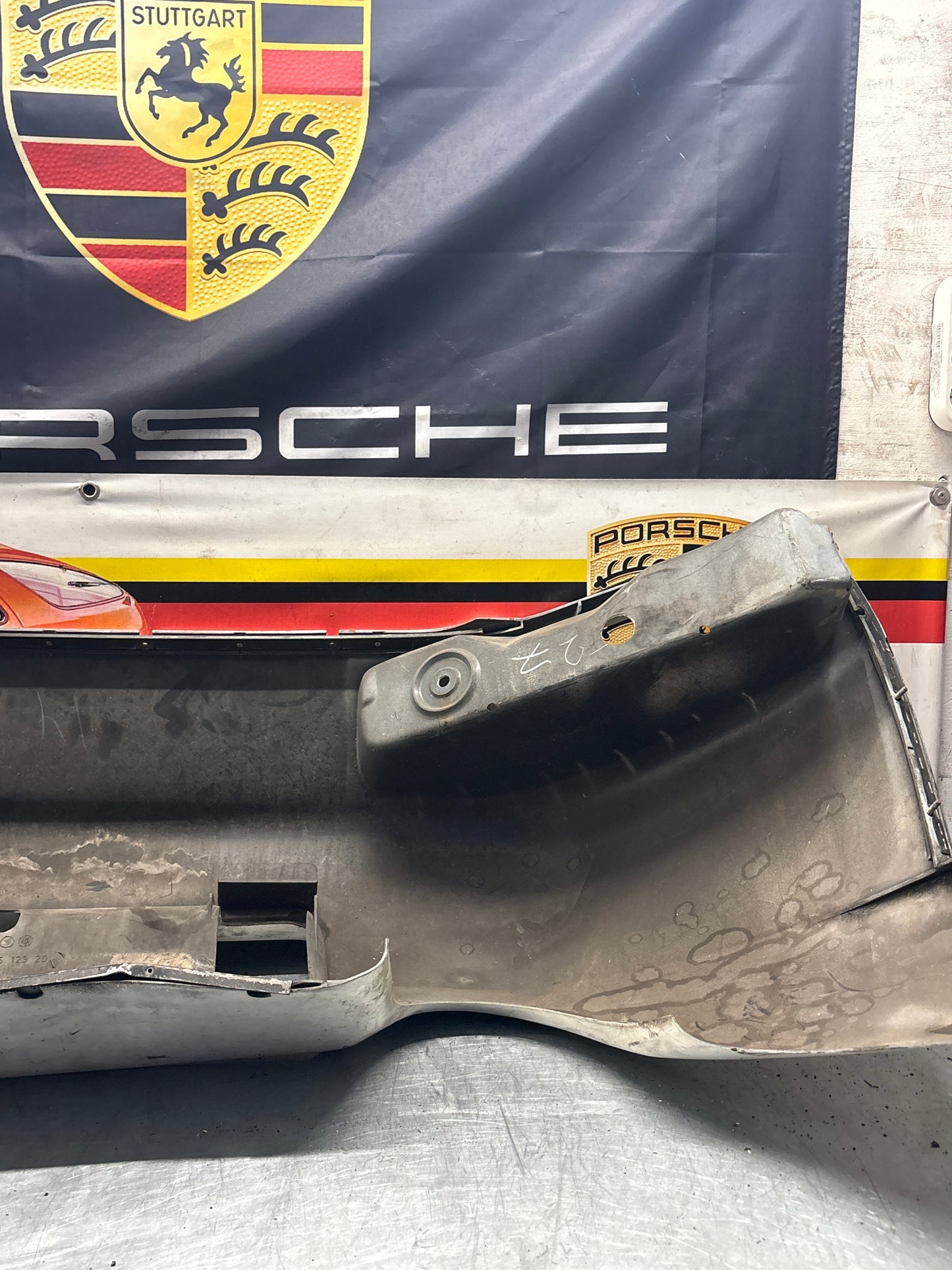 Porsche 928 S/S4 rear bumper, used 92850512320
