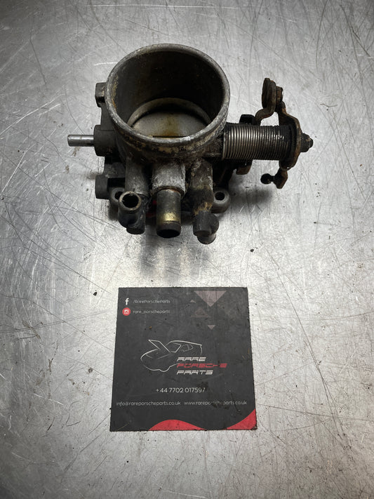 PORSCHE 944 S2 Throttle body. 9441100250R used