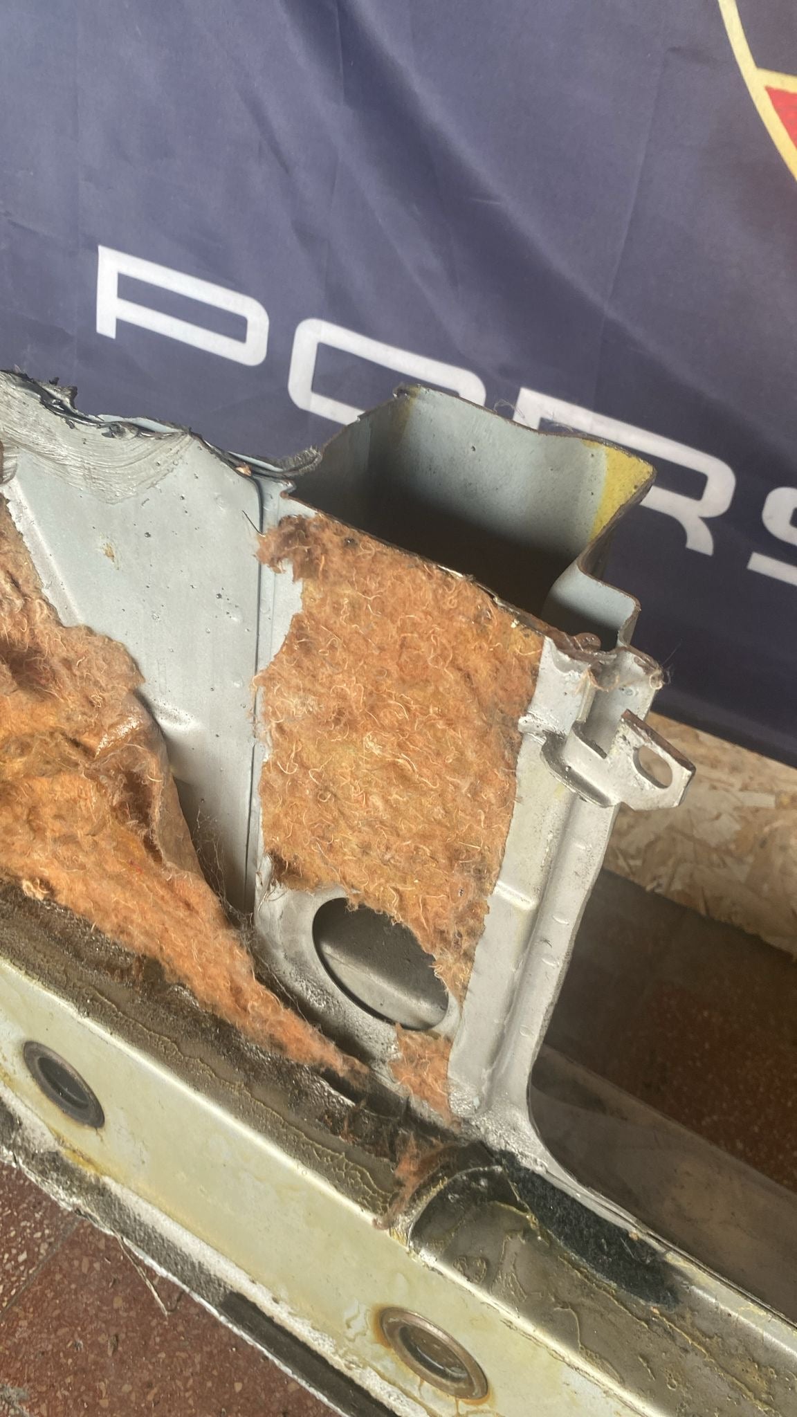 Porsche 944 right sill section cut 94450361200