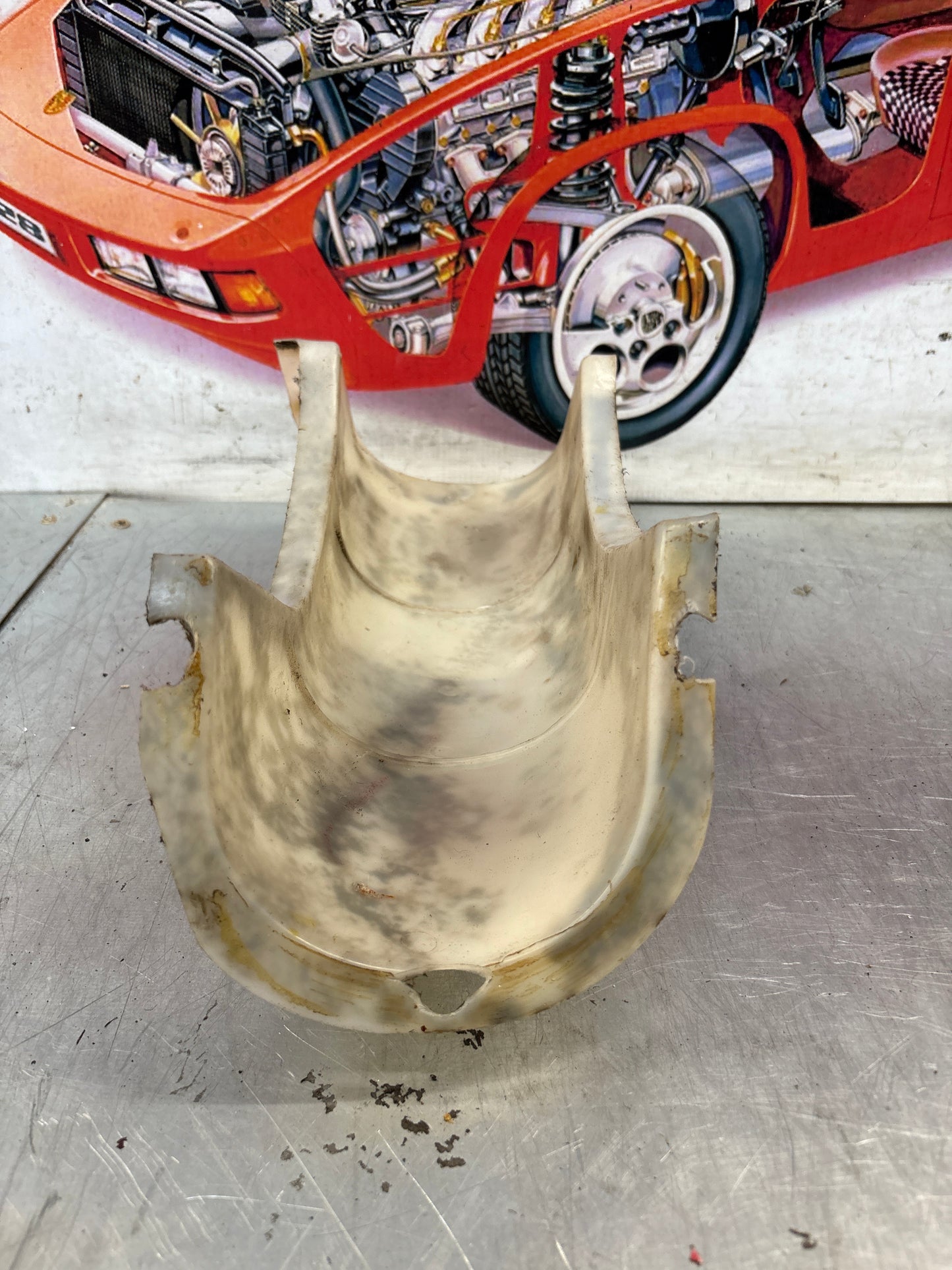 Porsche 924 76-79 filler neck cover, used 477201347C