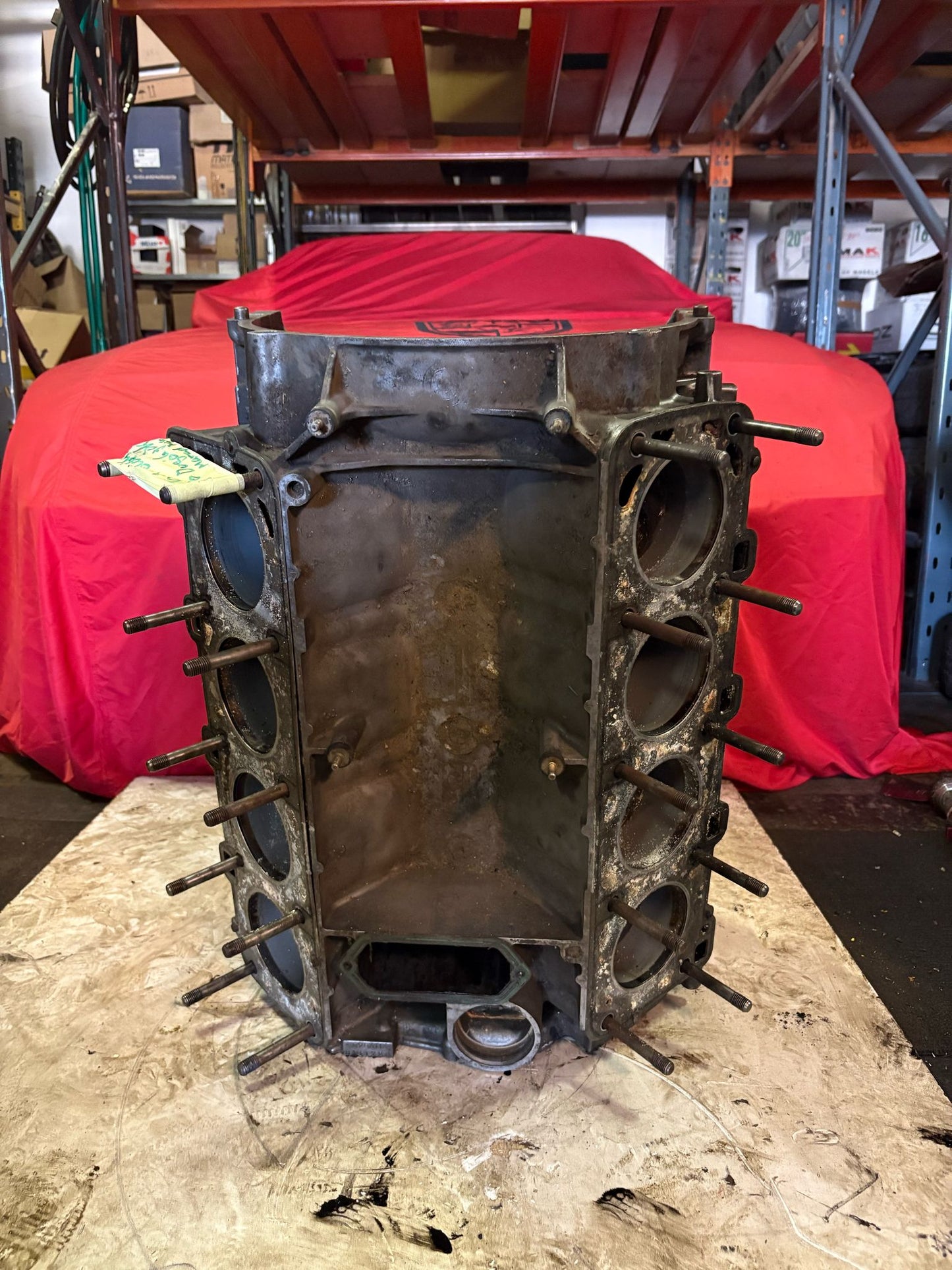 Porsche 928 M28/01 4.5 block with pistons, used