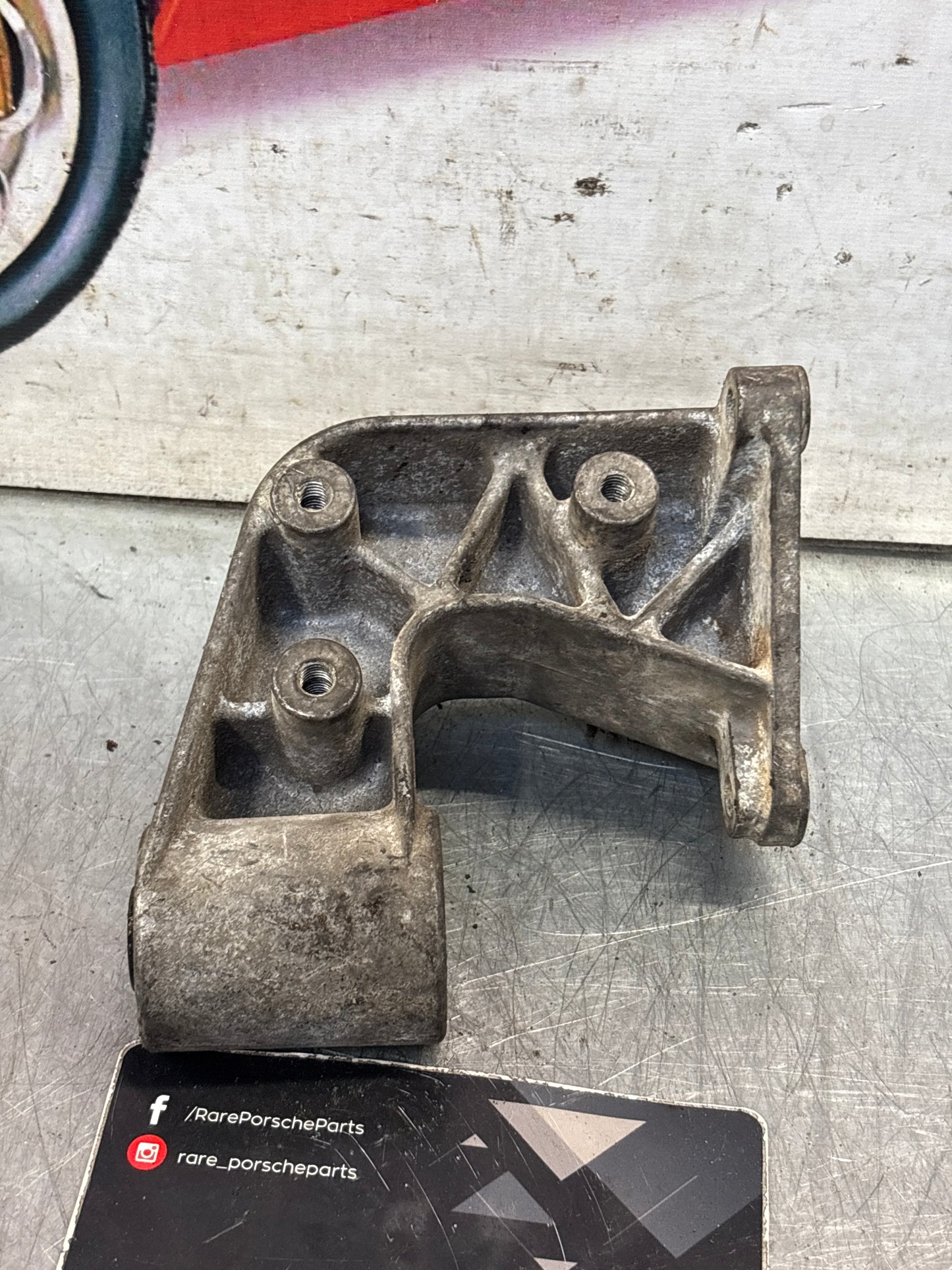 Porsche 928 engine cooling fan bracket, used 9281061104R