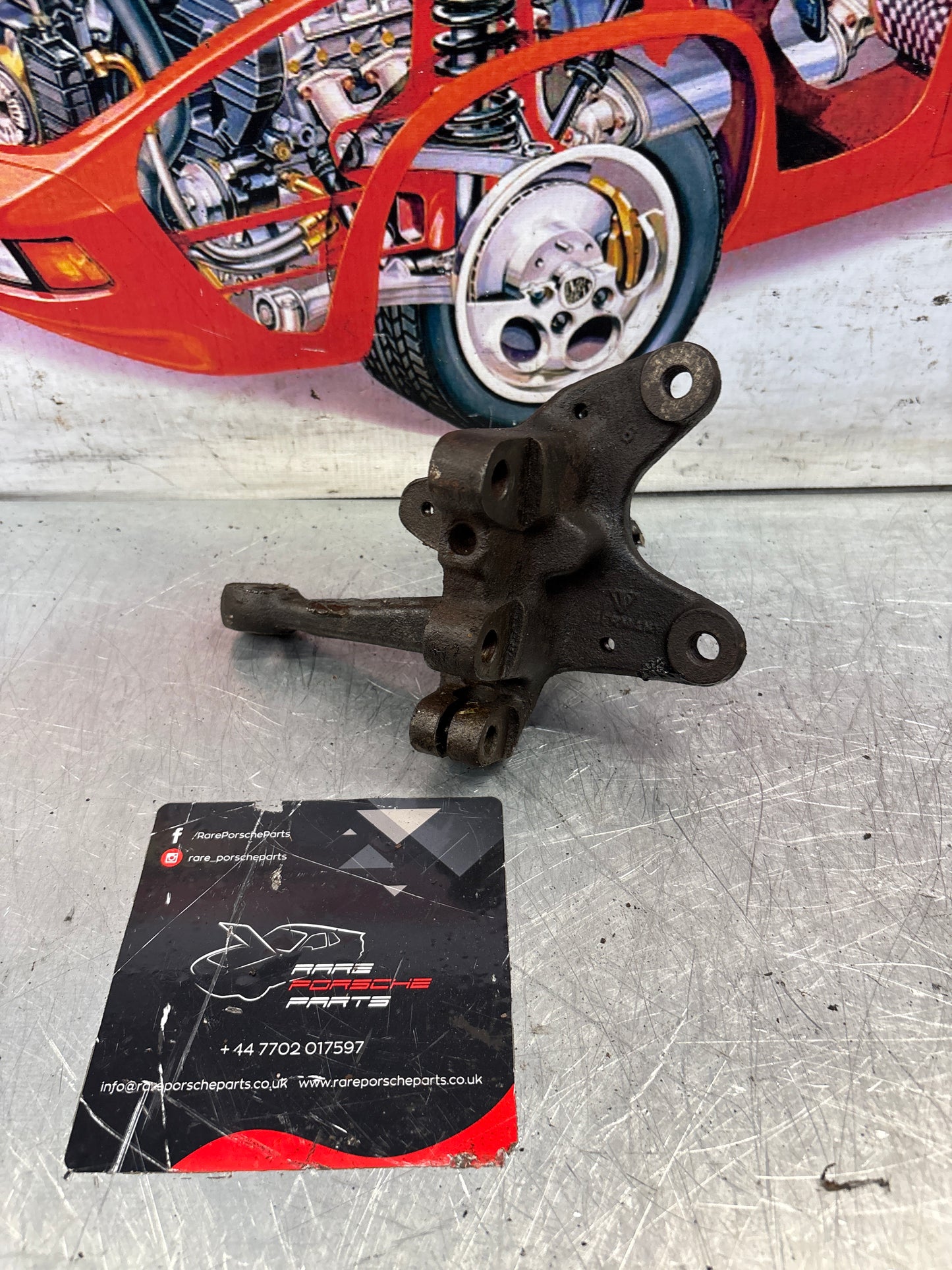 Porsche 924 76-78 Front right Spindle, knuckle, 477407312G, used