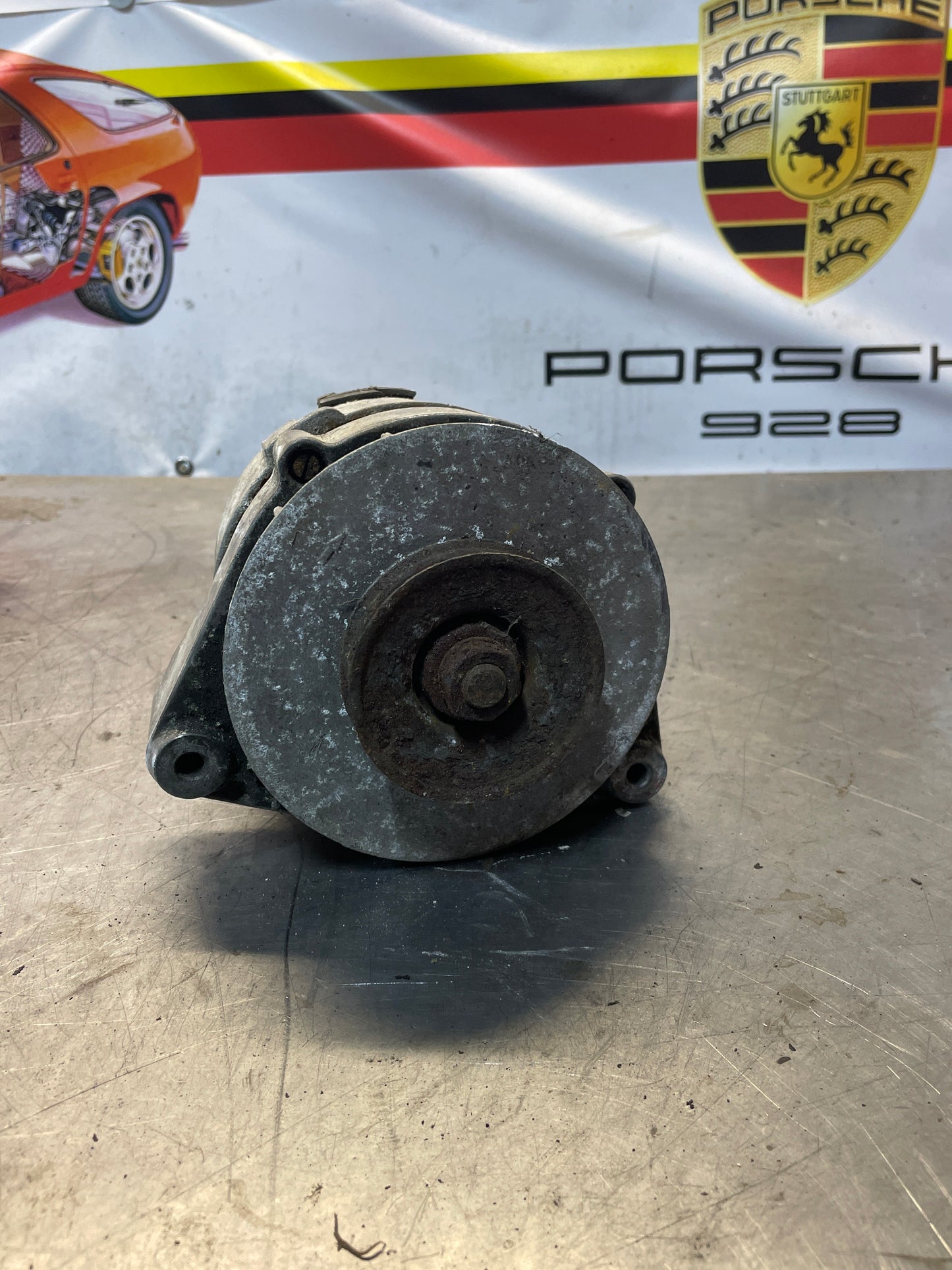 Porsche 924 Bosch alternator, 0120469502 / 503 used