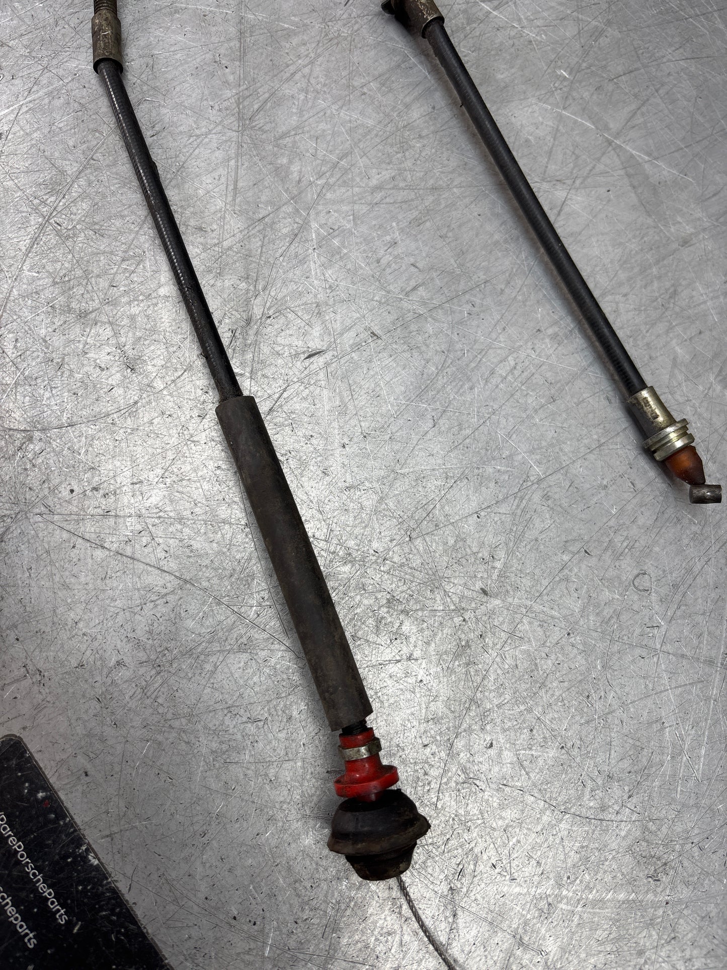 Porsche 944S 16V LHD accelerator cable, used, 94442302310