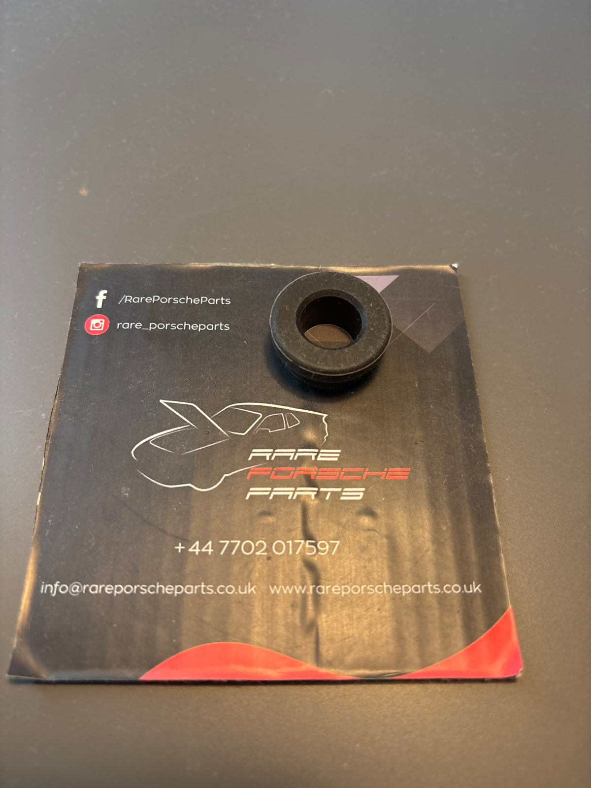 Porsche 924 2.0 N/A, Gummilagerbuchse für Lichtmaschine 047131117A