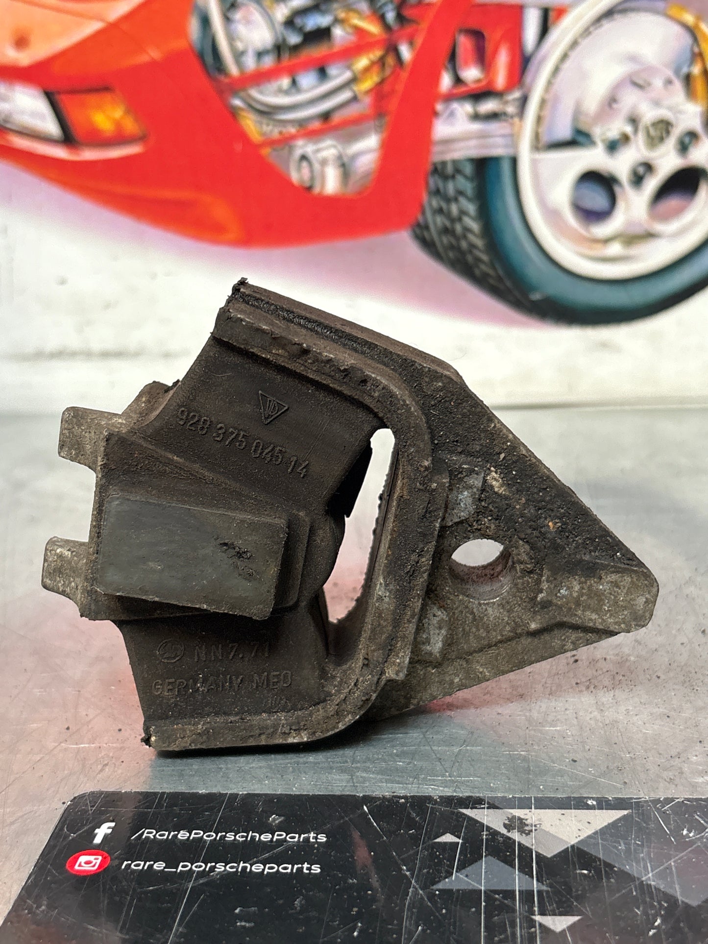 Porsche 928 transmission mount, used 92837504514