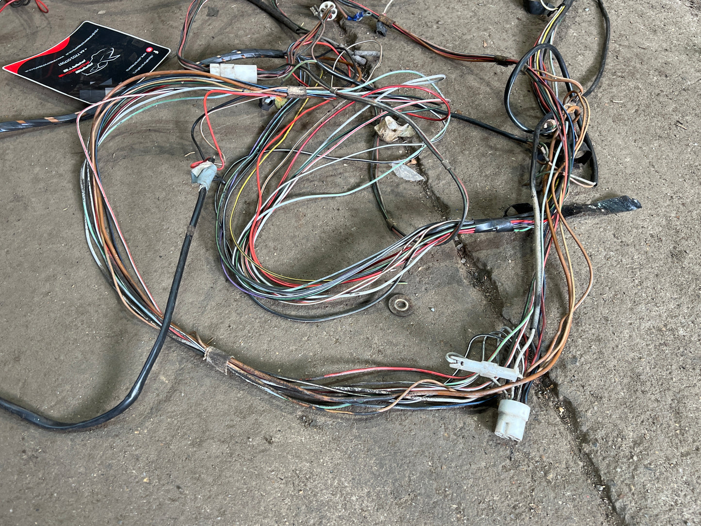 Porsche 944 924 rear interior loom 477971011DB