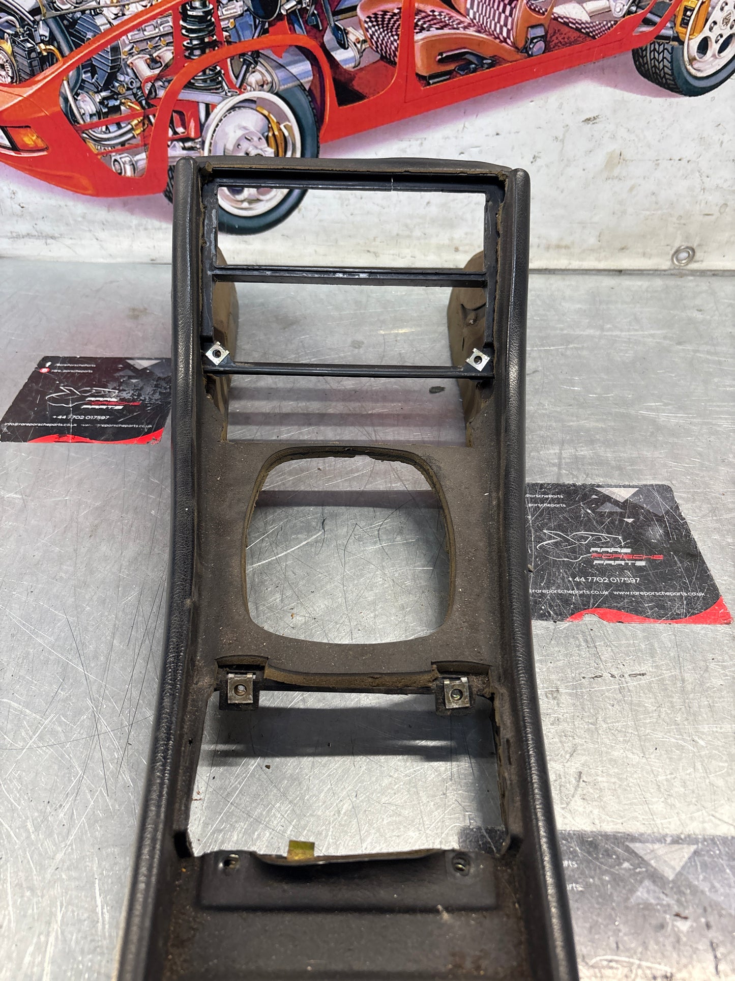 Porsche 944 centre console black 94455205100 used