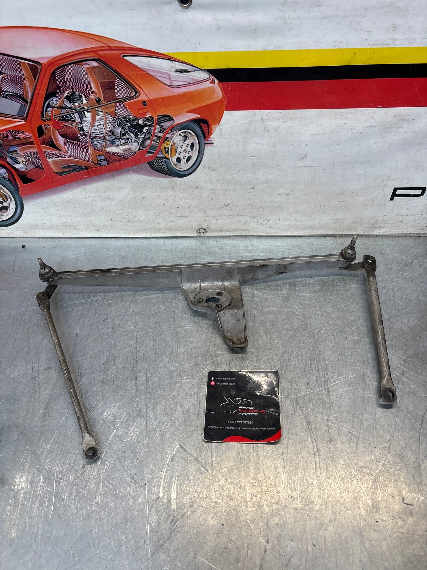 Porsche 928 windscreen wiper frame, mechanism, 92862800603, used