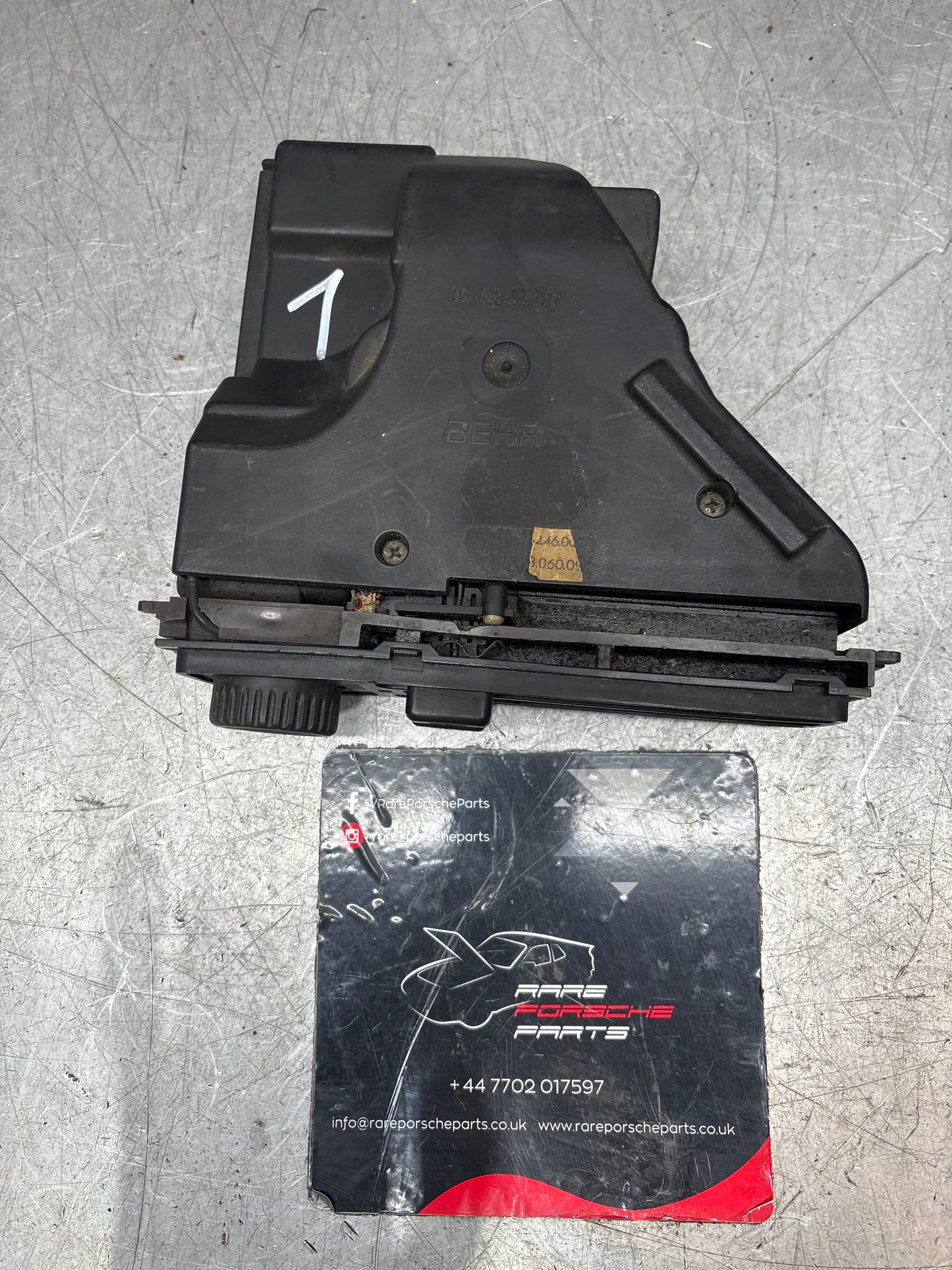 Porsche 928 climate control panel 9413941197 92857306009, used, USA model