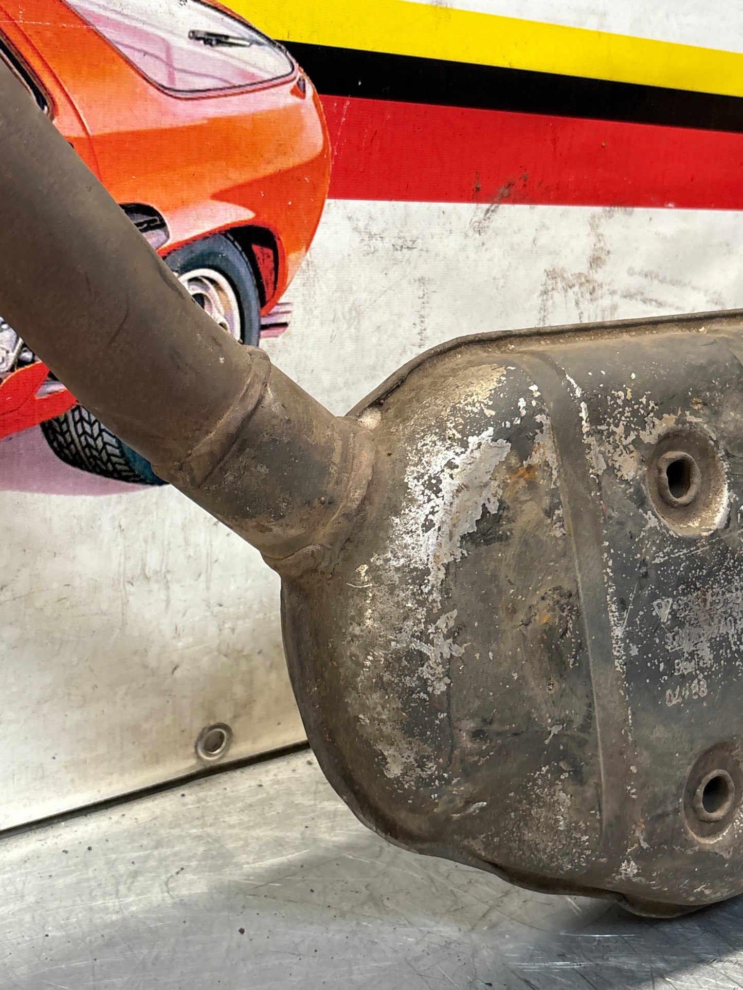 Porsche 928 Right side silencer, used 92811109401