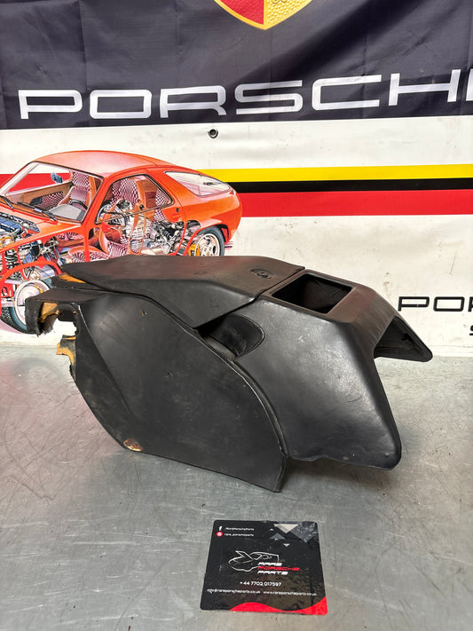 Porsche 928 S center console, rear armrest, Black no key 92852206757 spares and repair