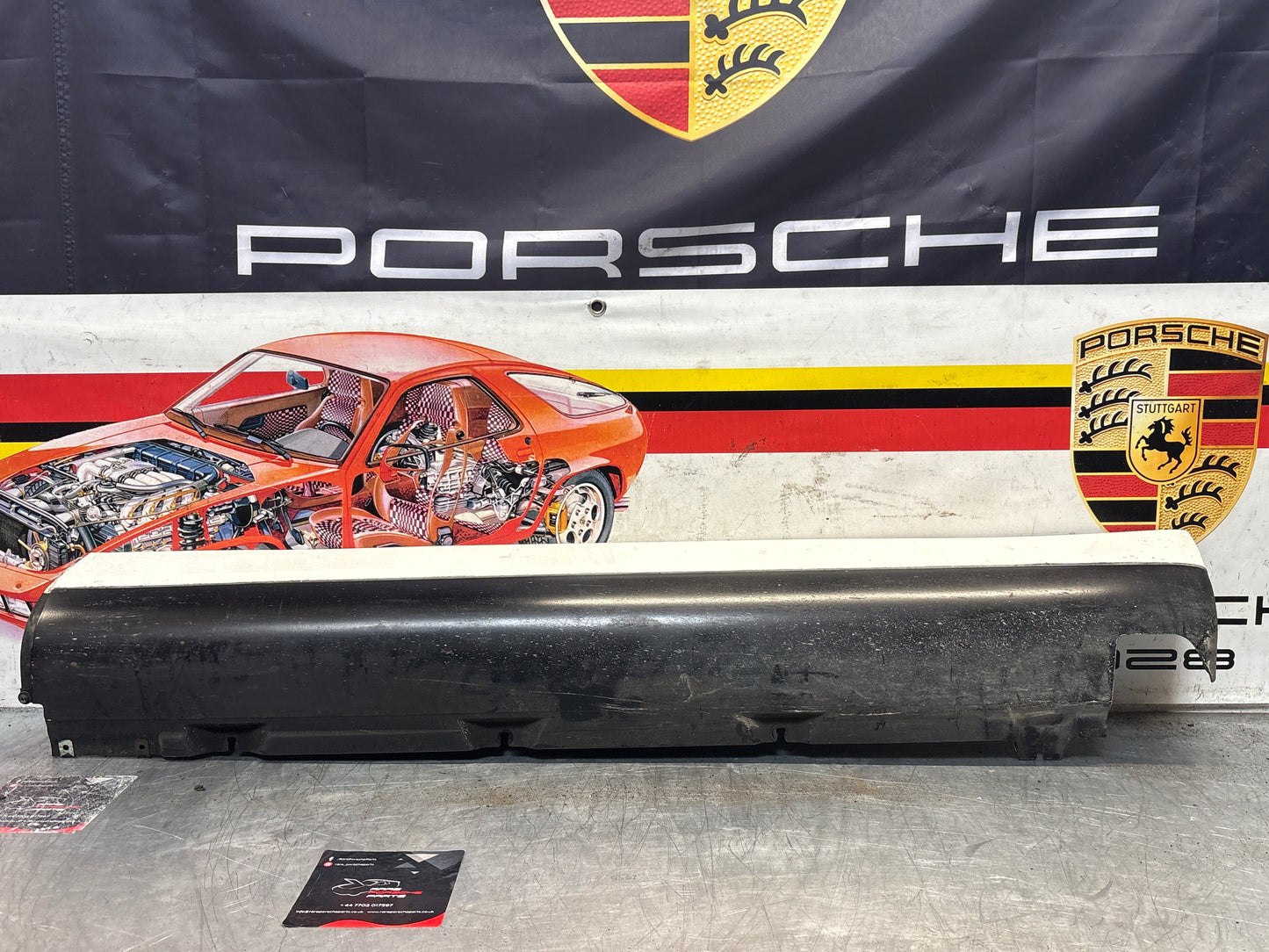 Porsche 911 964 right side sill cover, used 96455919401