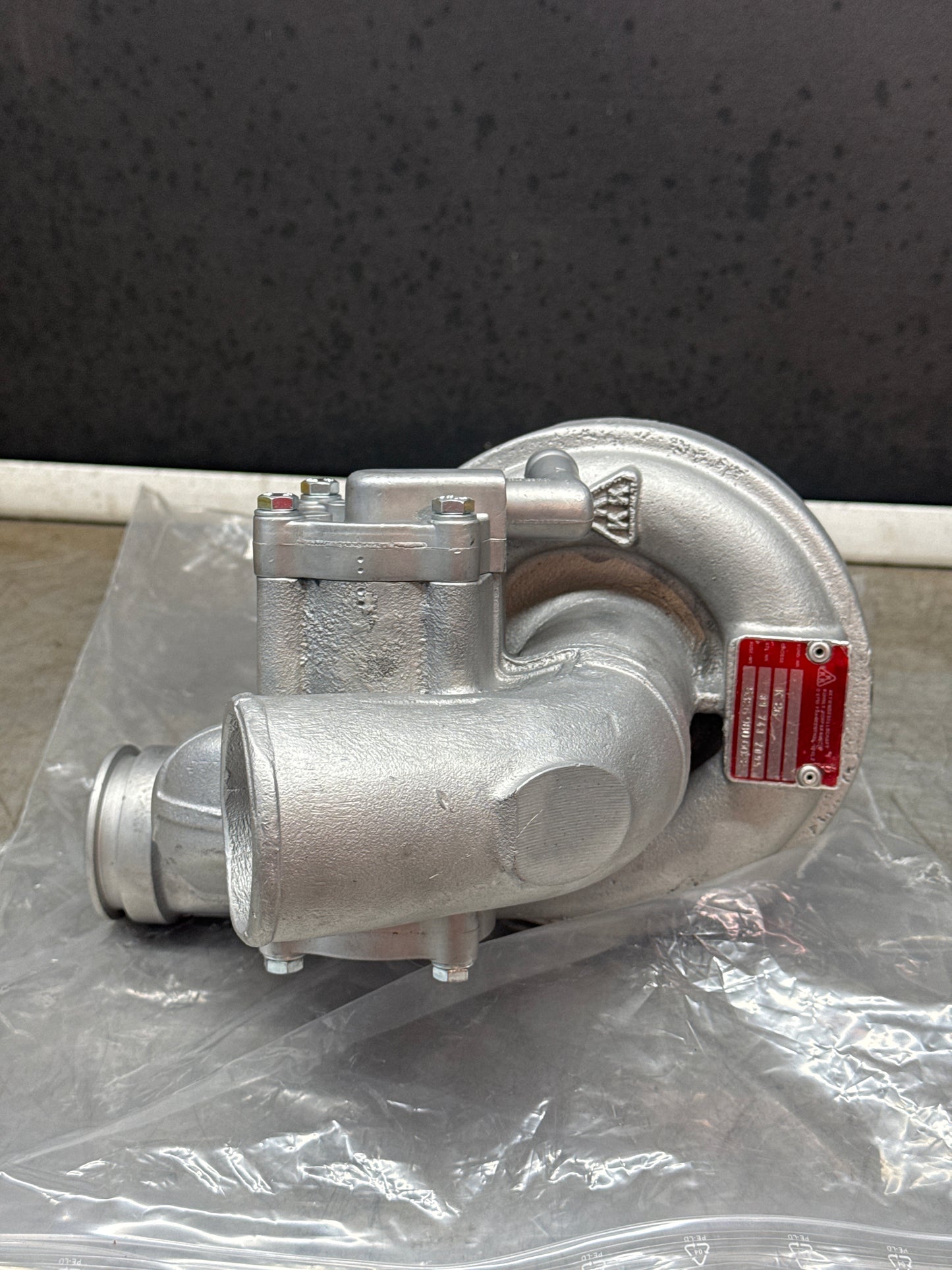Porsche 924 Turbo, USA model 150 PS 53269706022, Refurbished