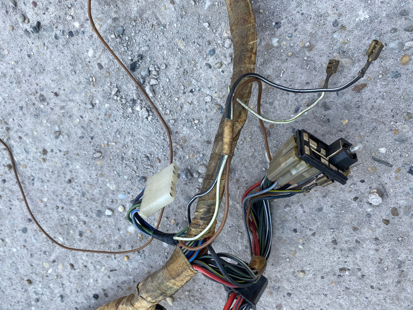 Porsche 924 1976 interior complete wiring loom LHD 477971050
