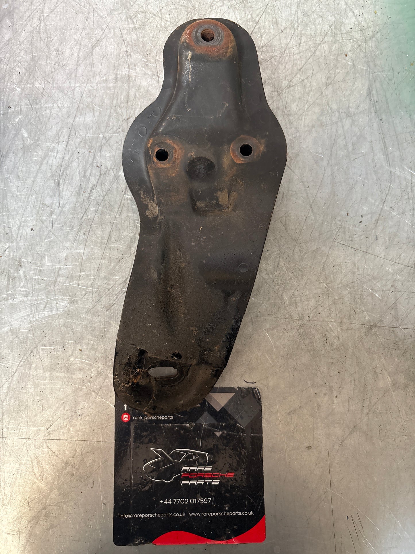 Porsche 924 engine mount bracket, used 477199305C