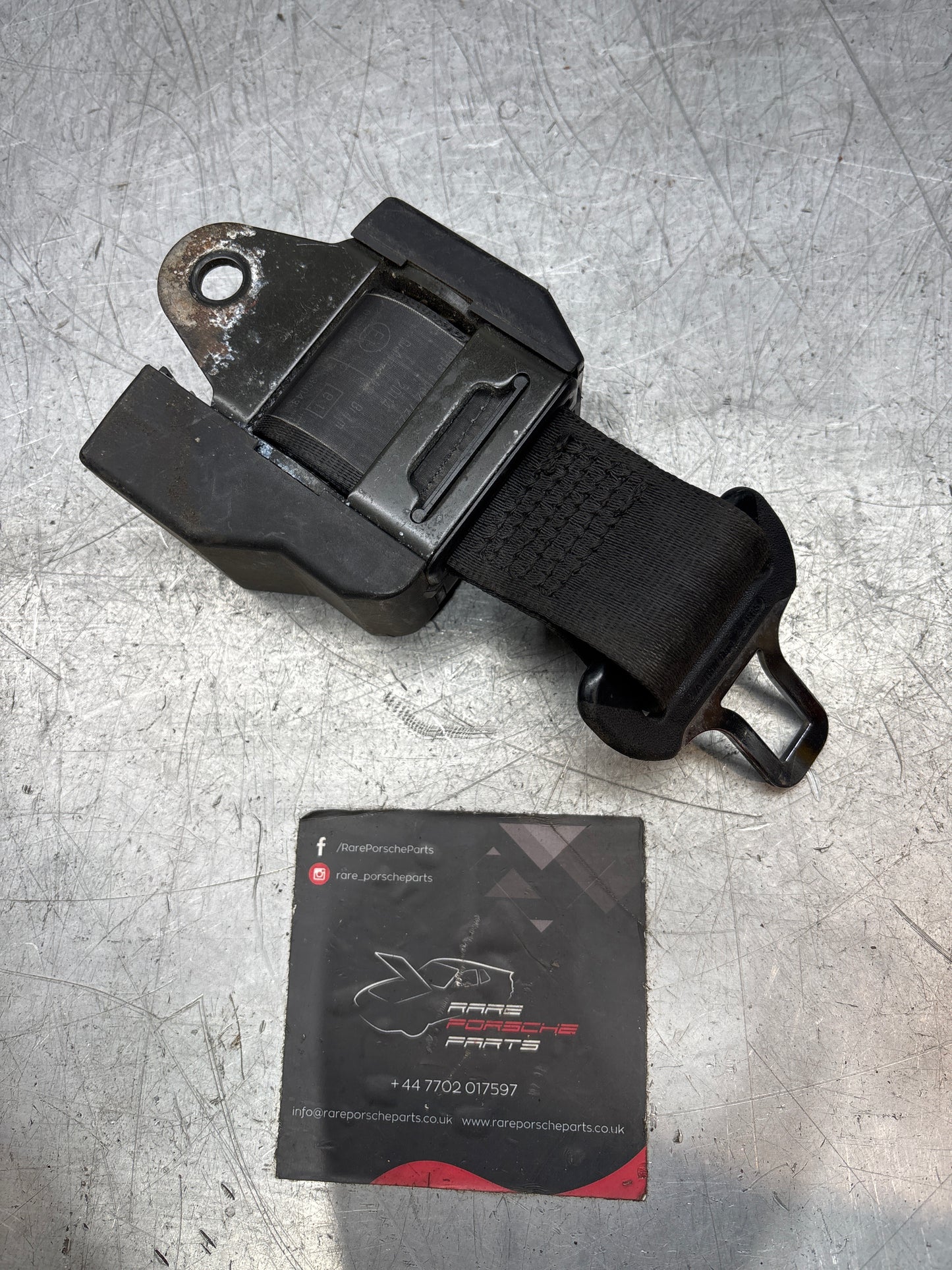Porsche 928 rear right O/S seat belt 92880301607 used