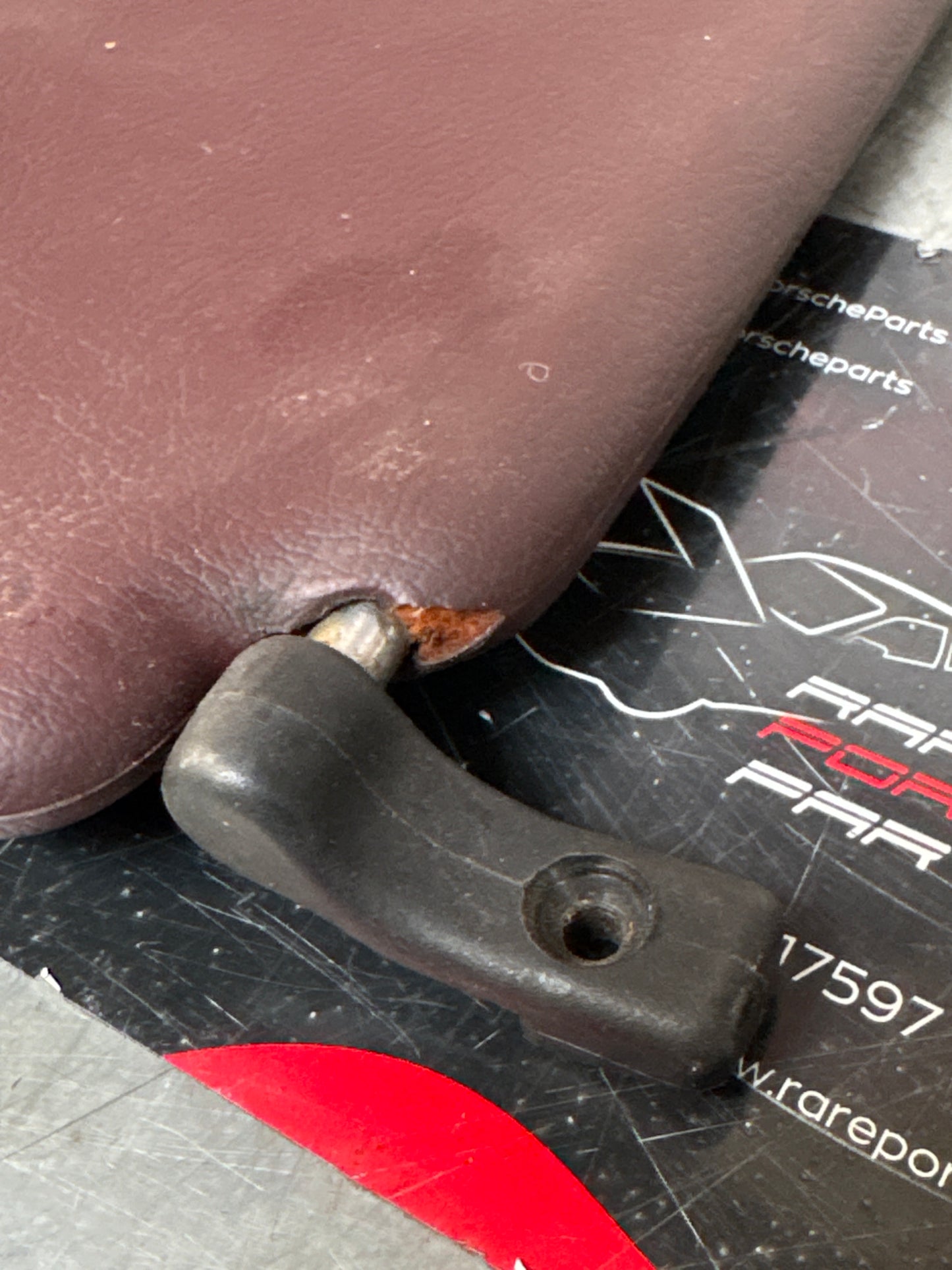 Porsche 928 L+R rear sunvisor, burgundy, used 92873103504