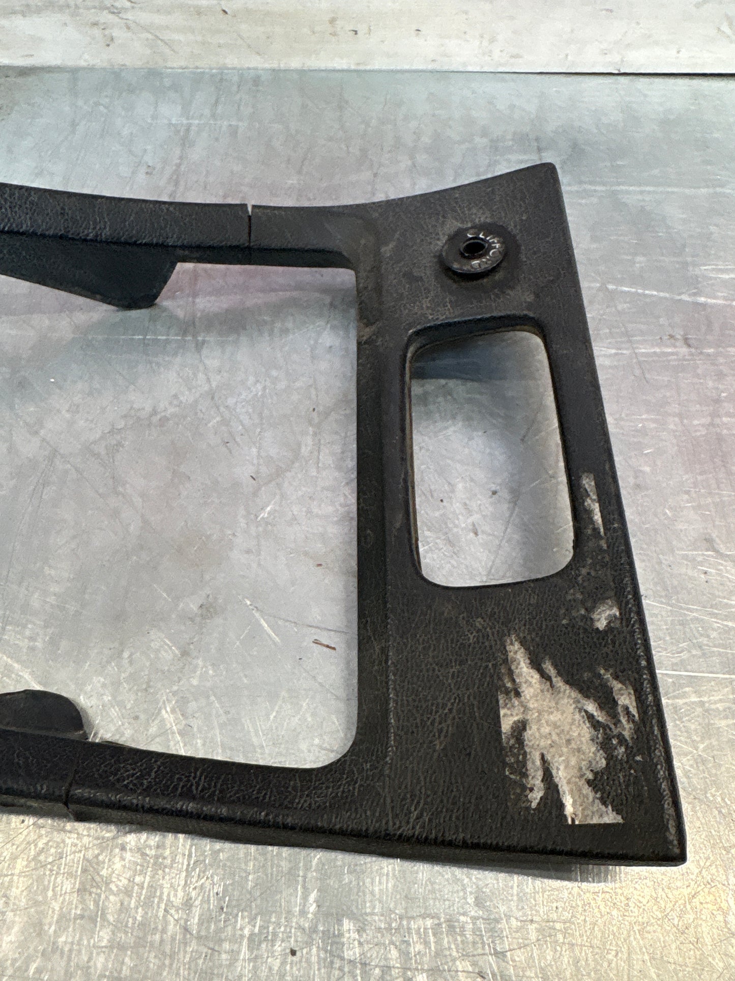 Porsche 928 Centre Console Gear Stick Surround Trim 92855204708 Black used
