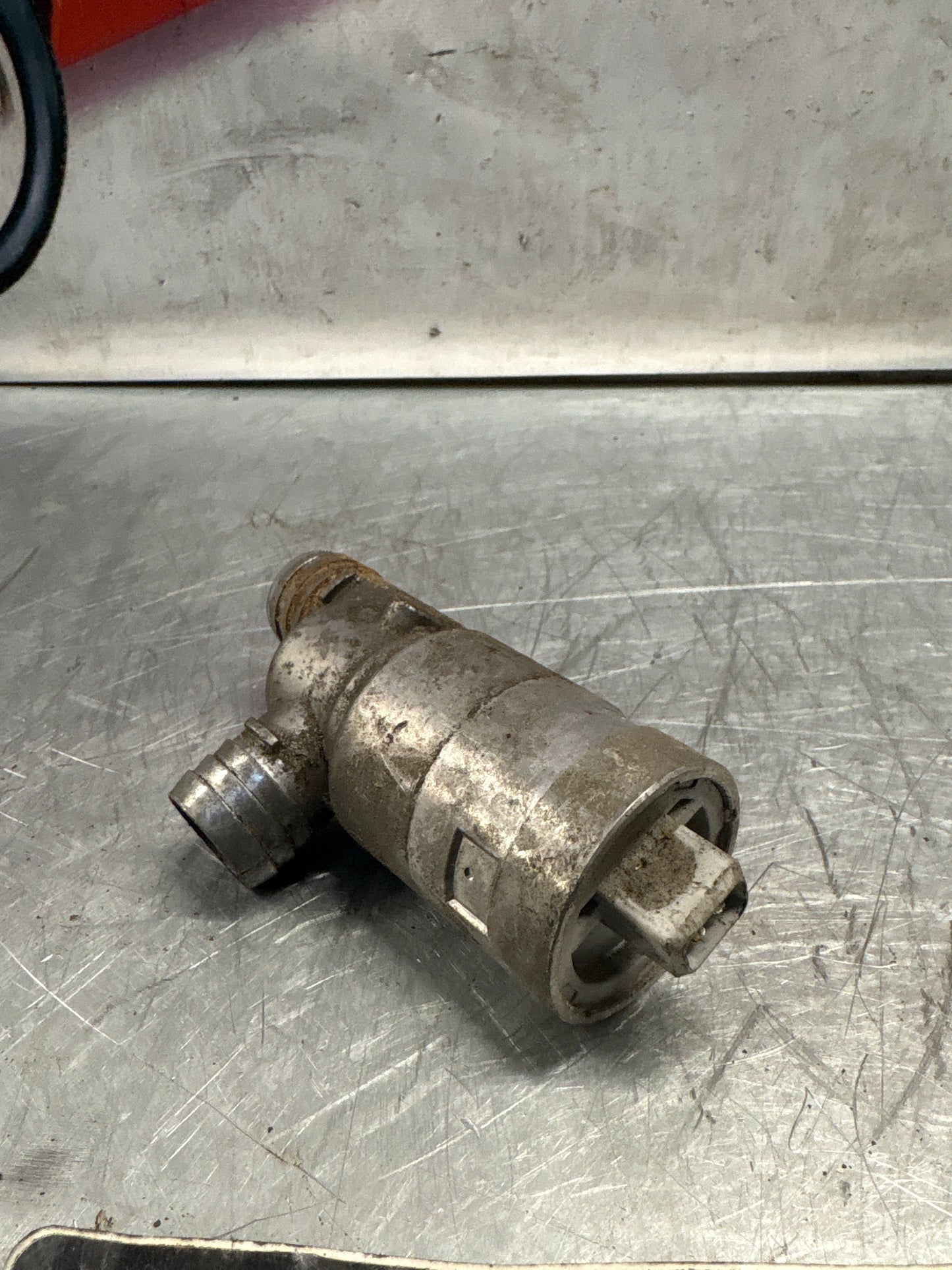 Porsche 928 idle control valve, used 0280140515