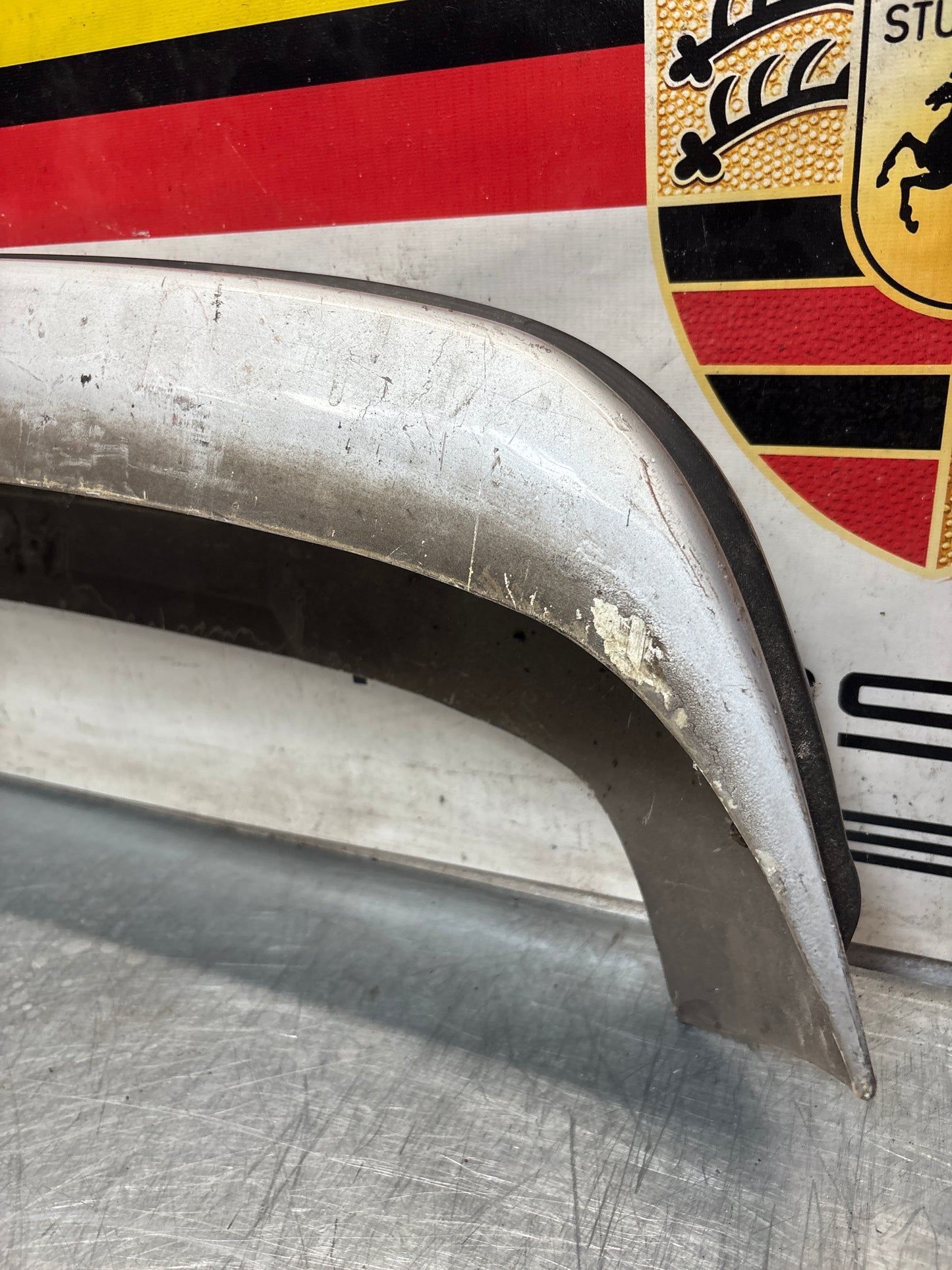 Porsche 924/924S rear bumper, used 477807313