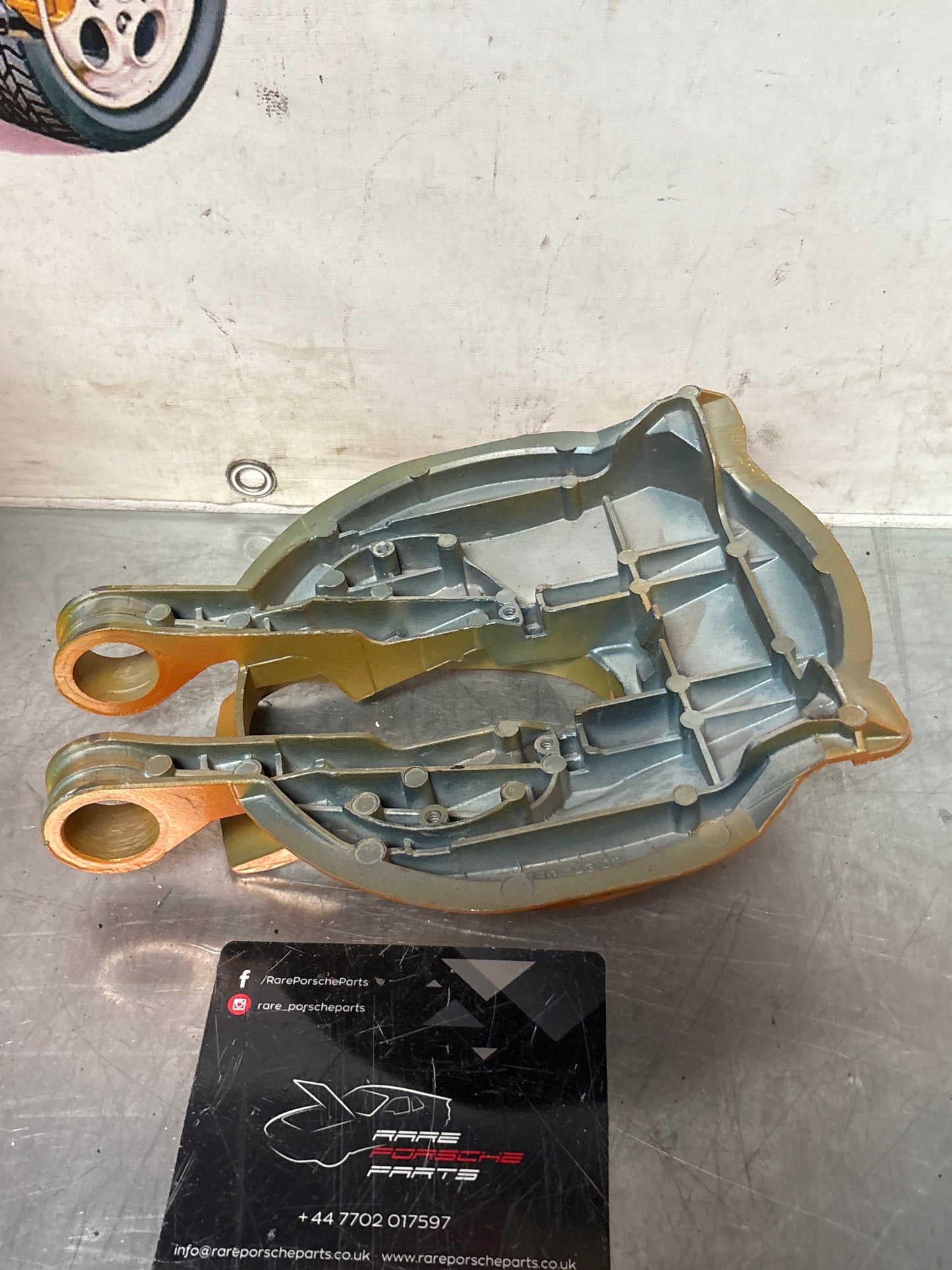 Porsche 928 left headlight swivel frame without any bearing 92875024302 used