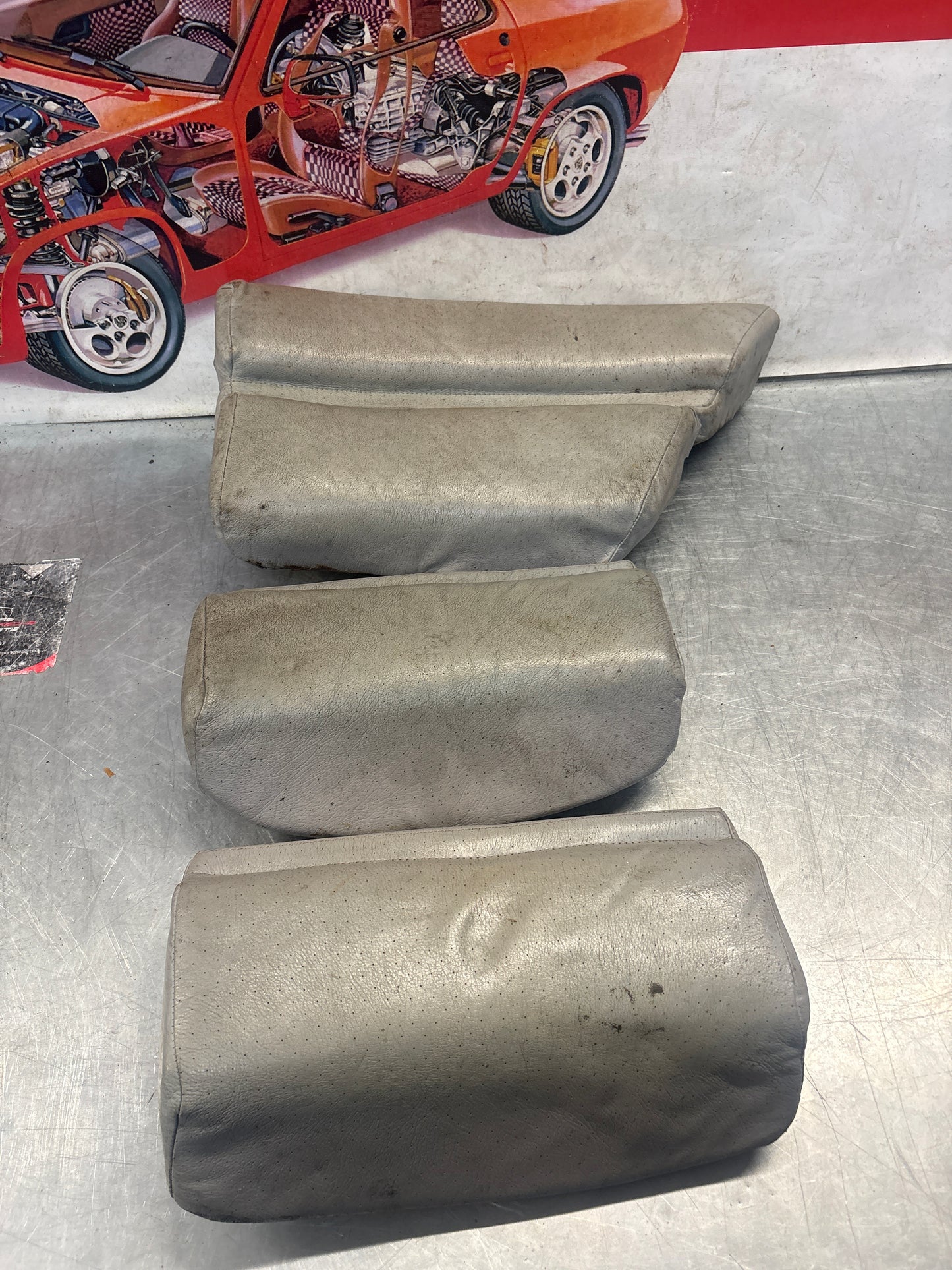 Porsche 928 rear right seat and center + upper cushion, used, grey 92852206051 / 92852208851 / 92852204650