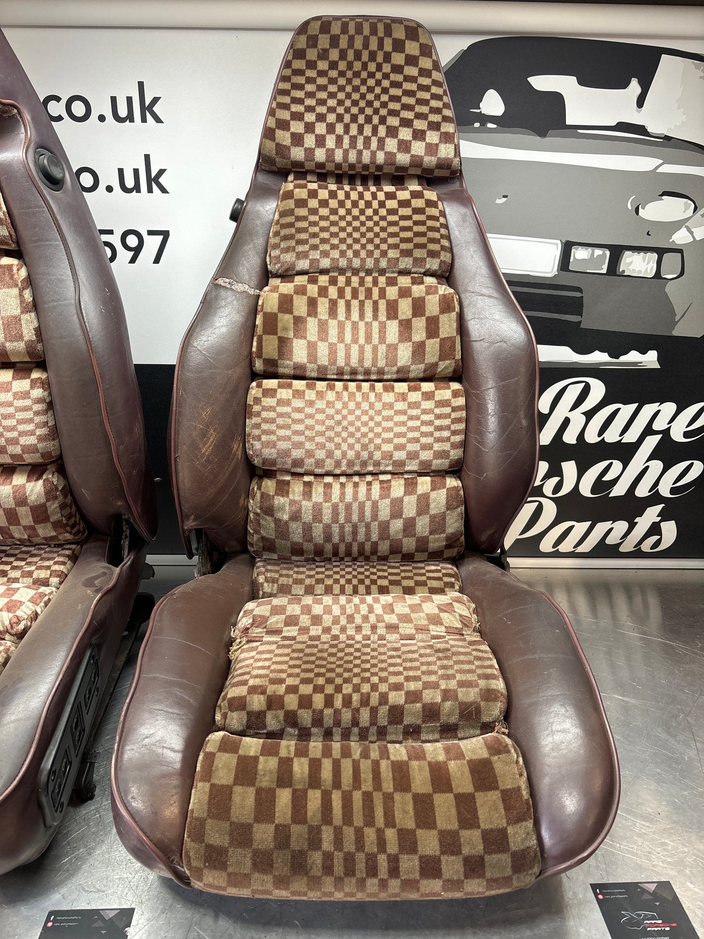 Porsche 928 Pair of early electric seats for refurbishment