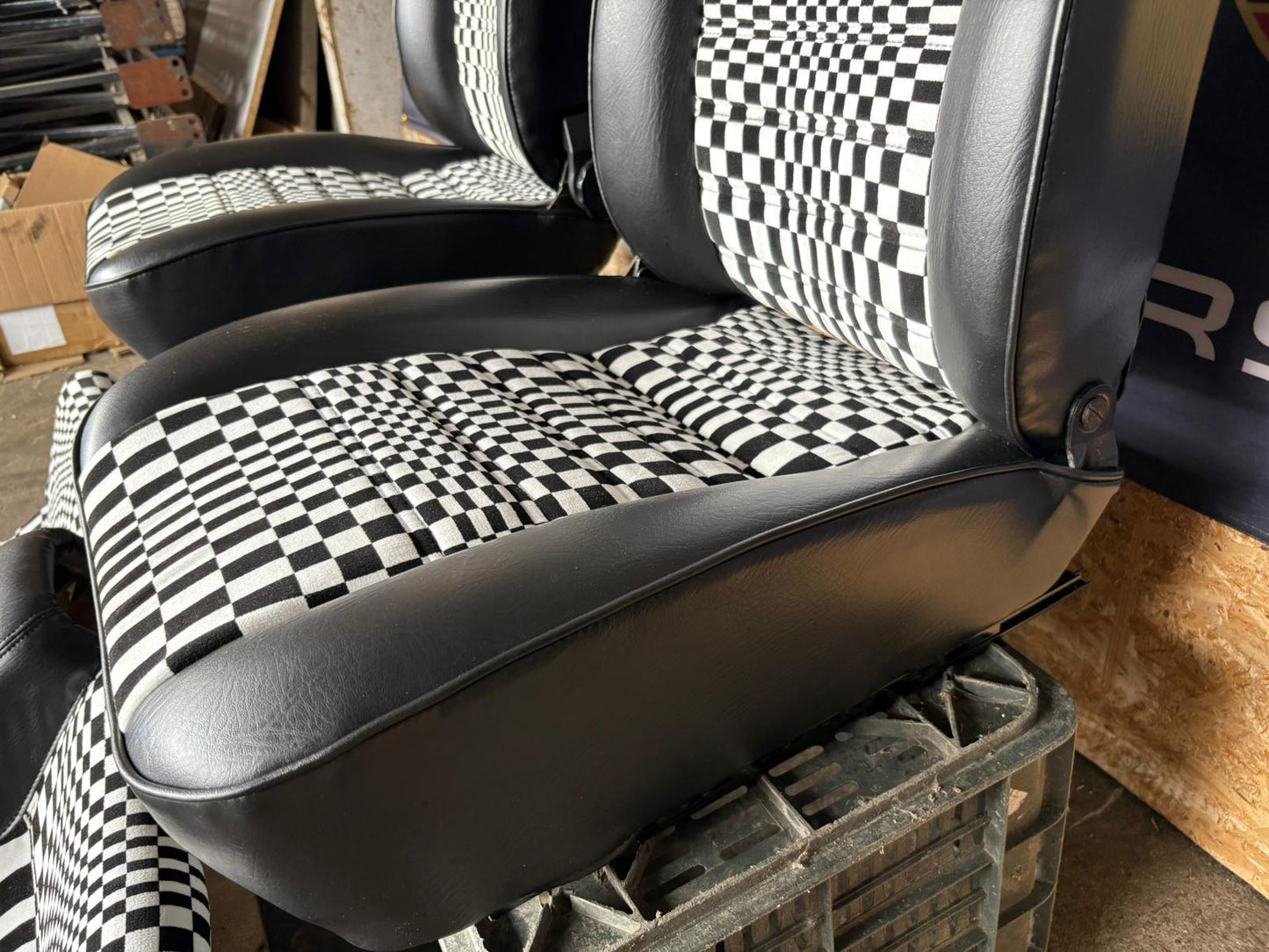 Porsche 924 944 set of seats, Pascha, refurbished, front and rear seats