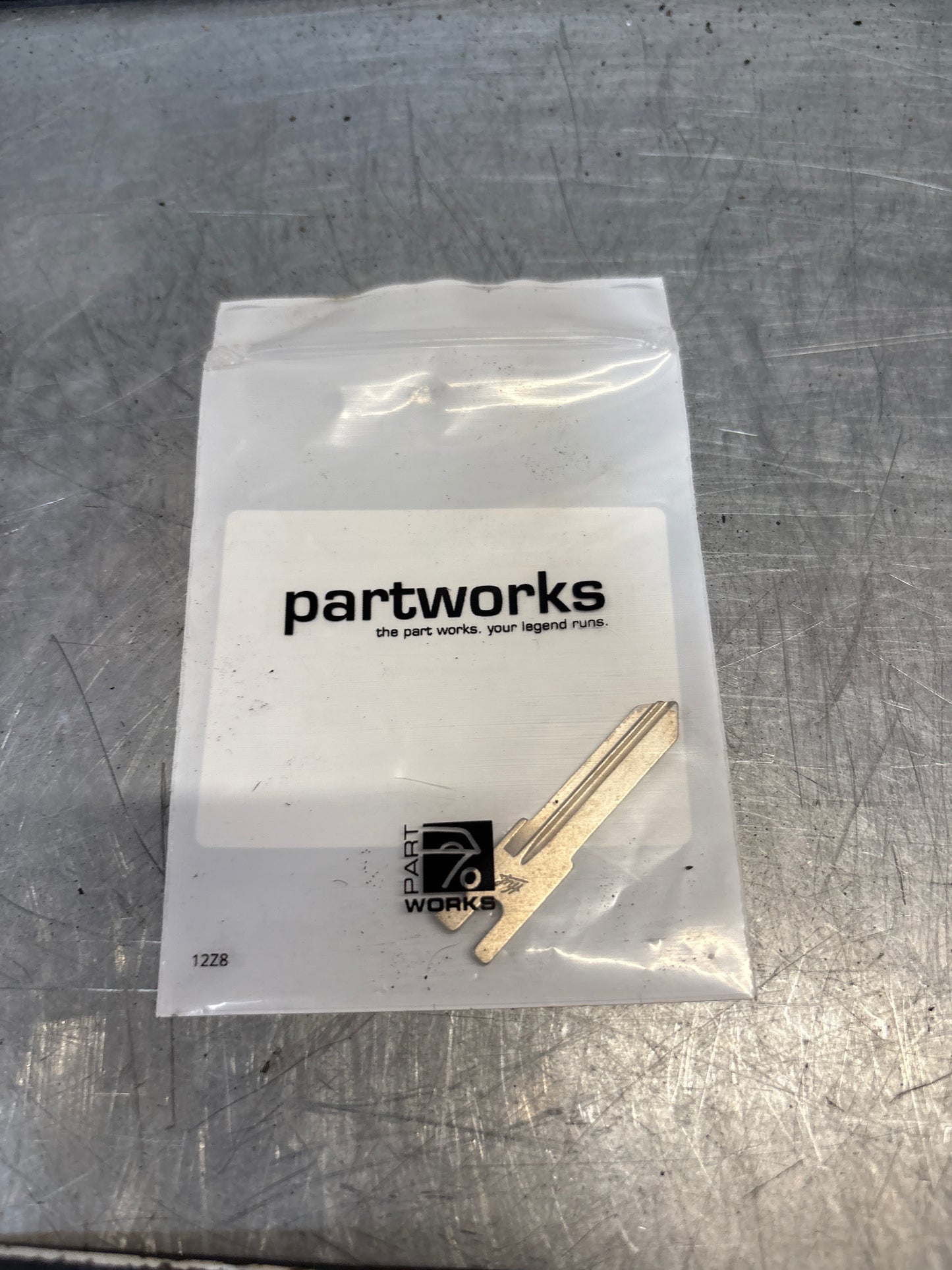 Porsche 924S / 944 / 968 blank key, used 94453833100